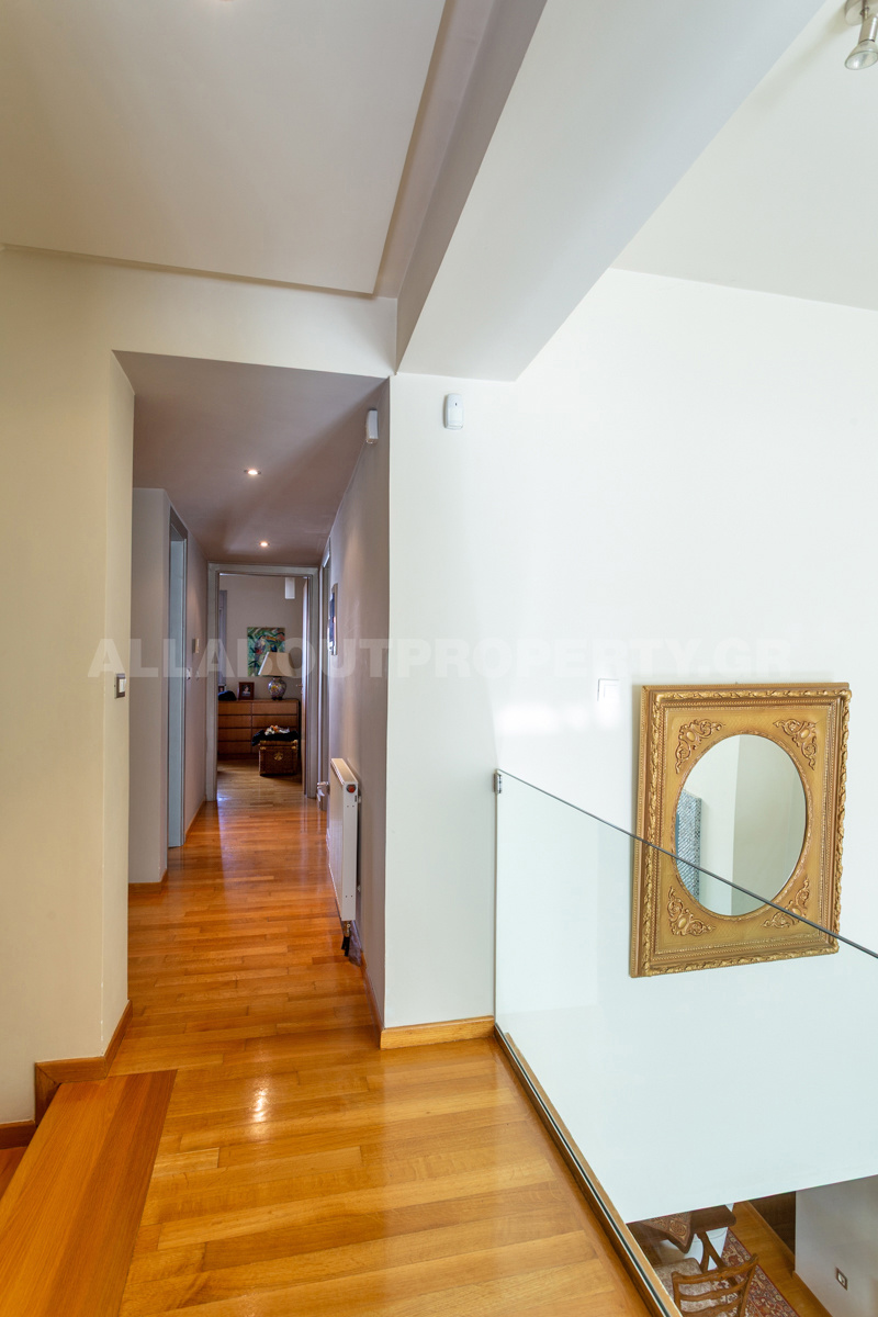 Gallery image 12