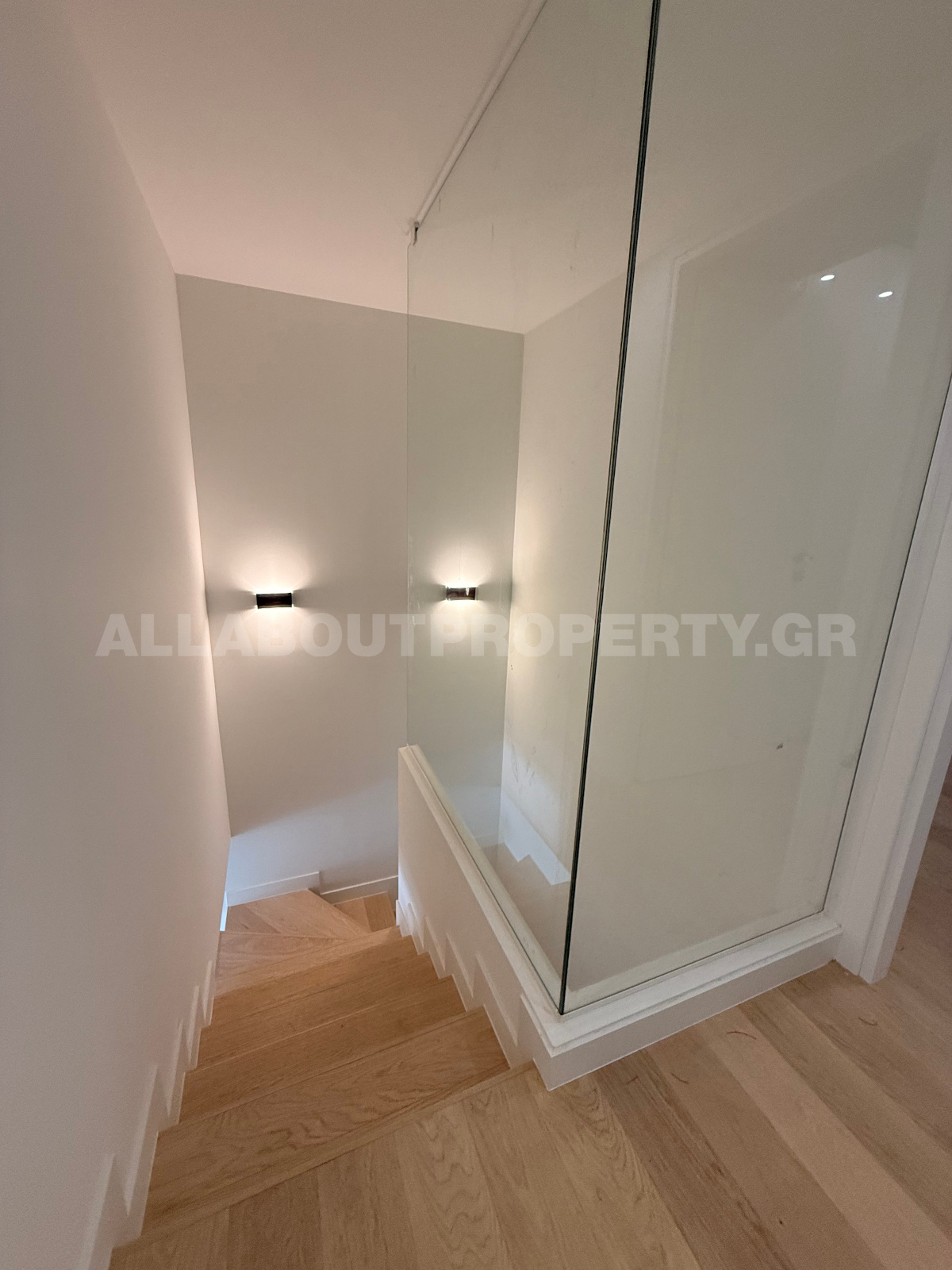 Gallery image 9
