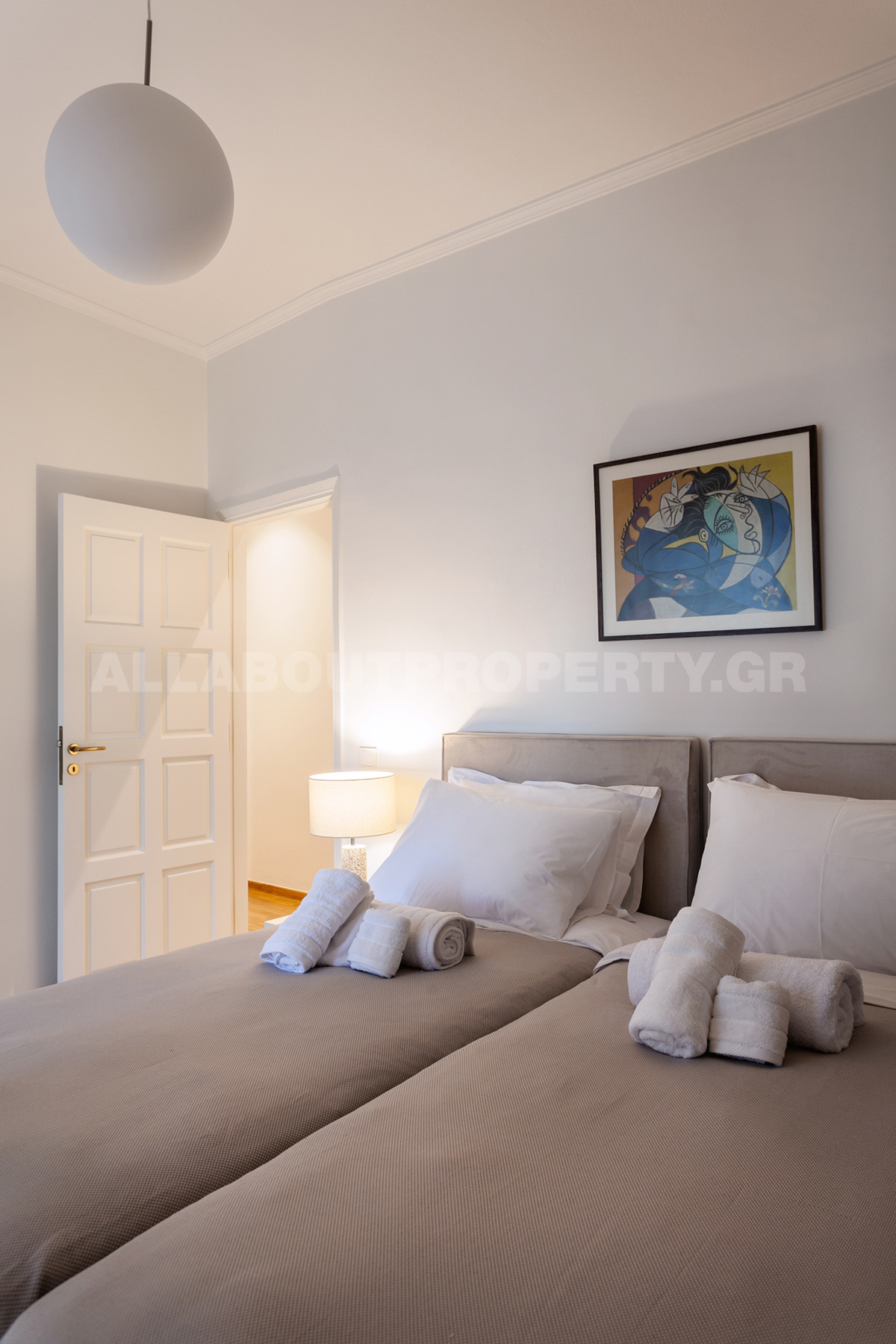Gallery image 10