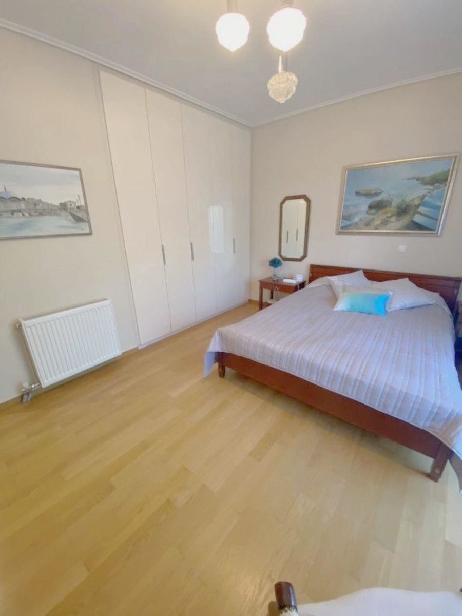 Gallery image 13