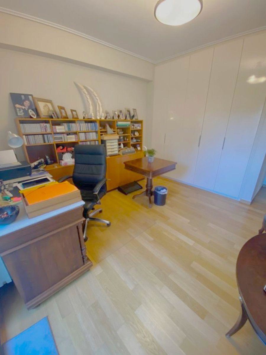 Gallery image 15