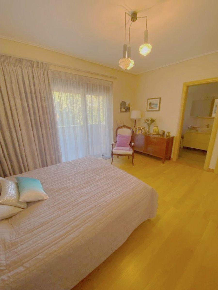 Gallery image 12