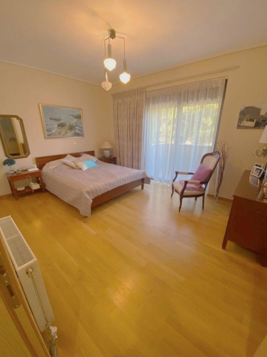 Gallery image 11