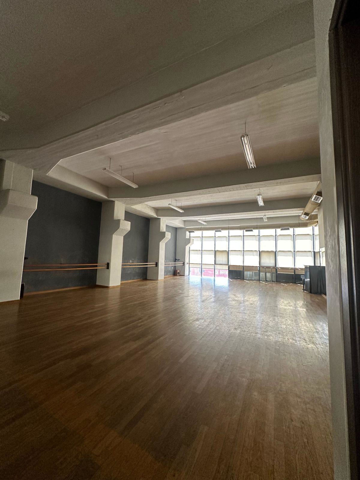 Gallery image 2