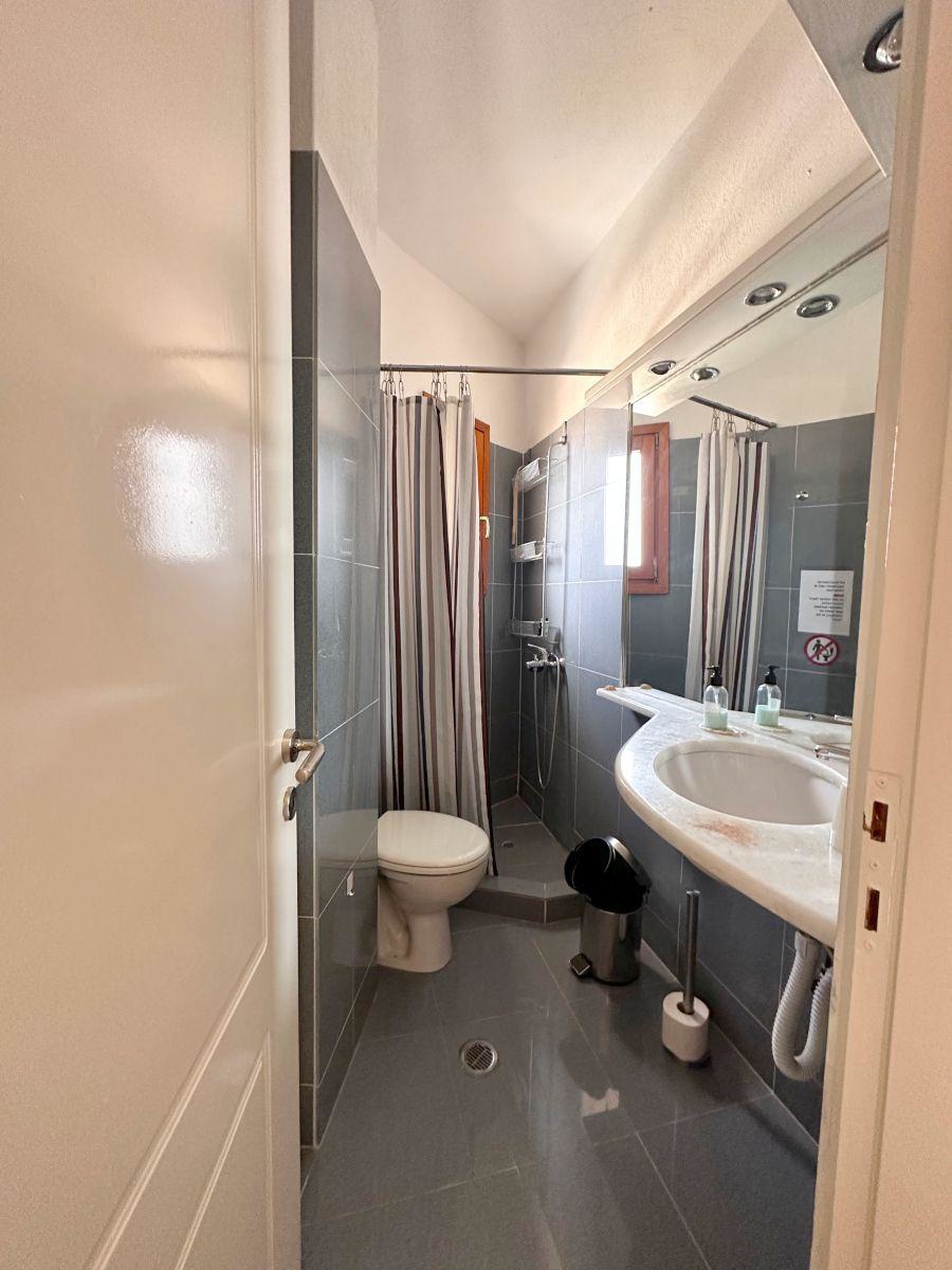 Gallery image 13