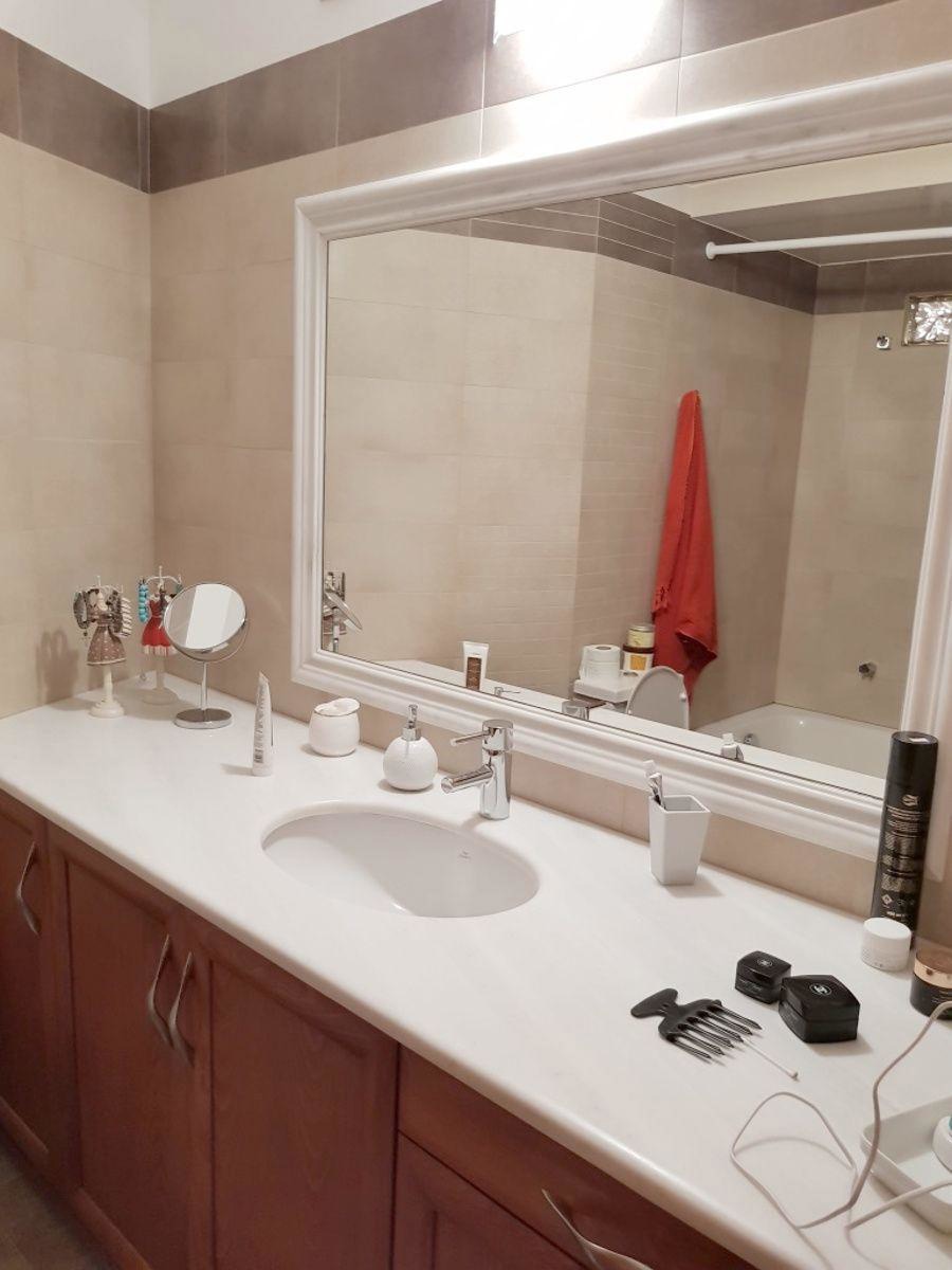 Gallery image 11