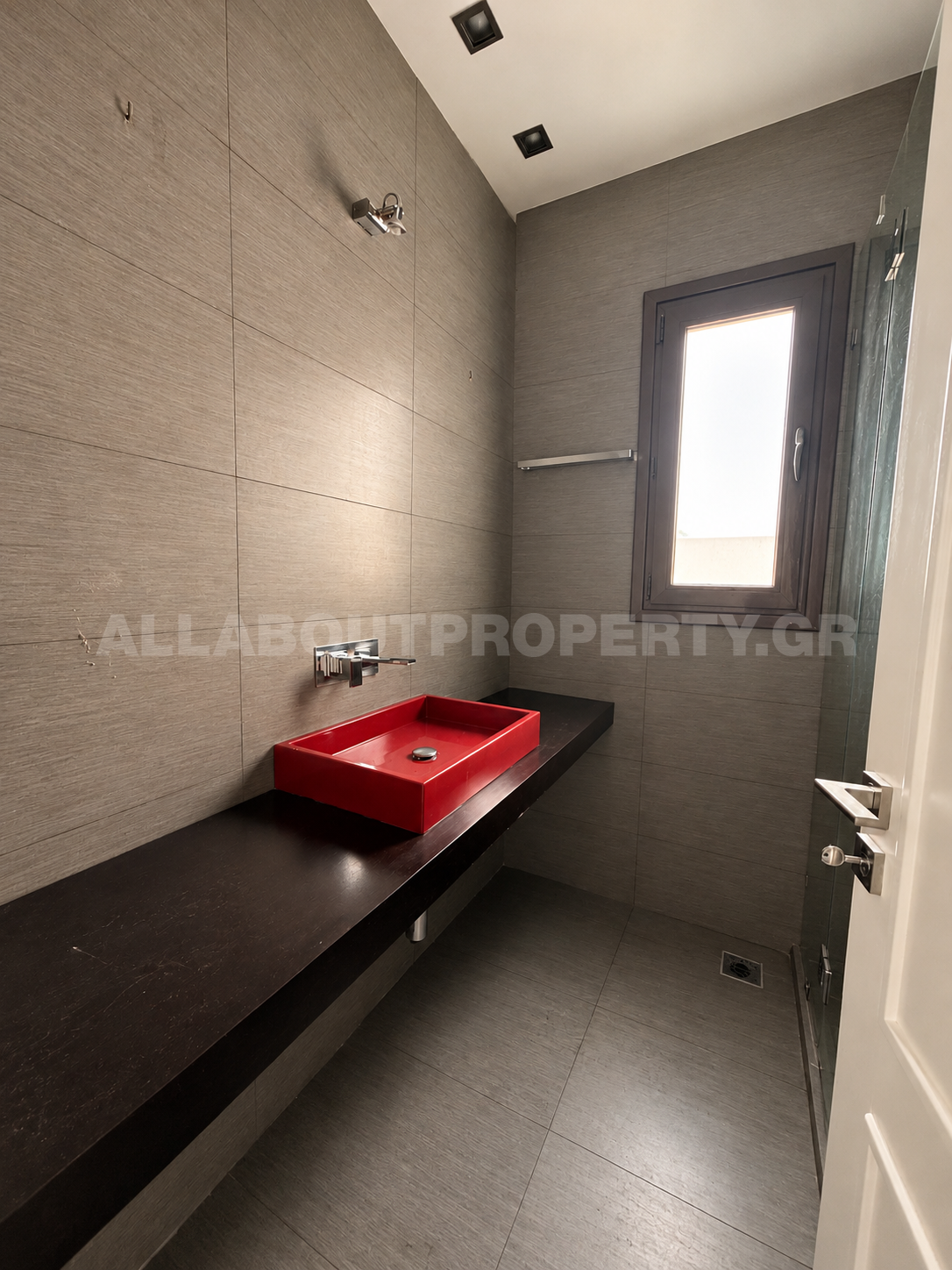 Gallery image 10