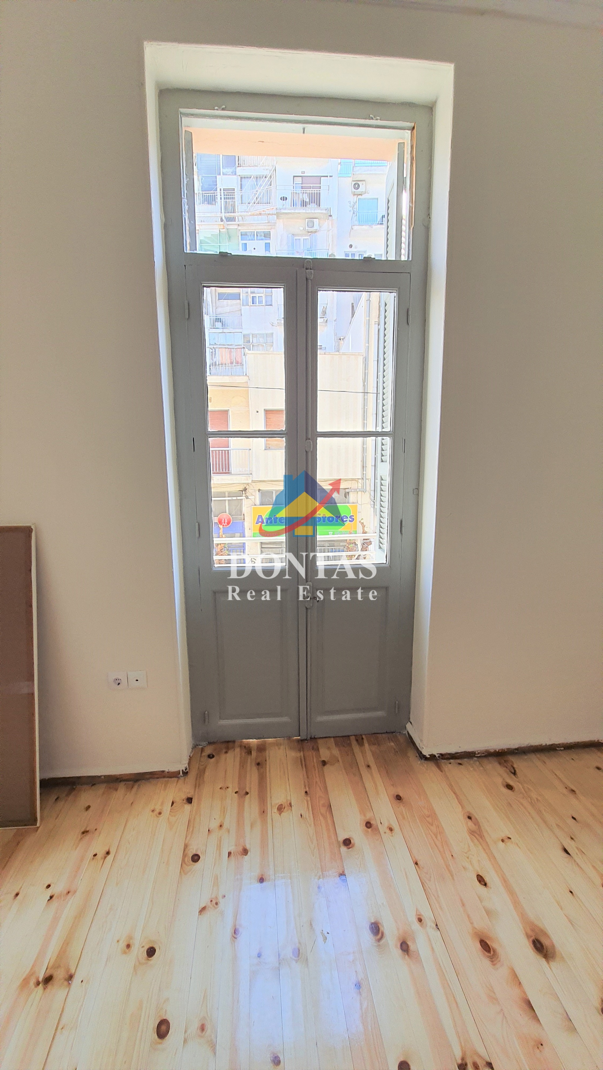 Gallery image 16