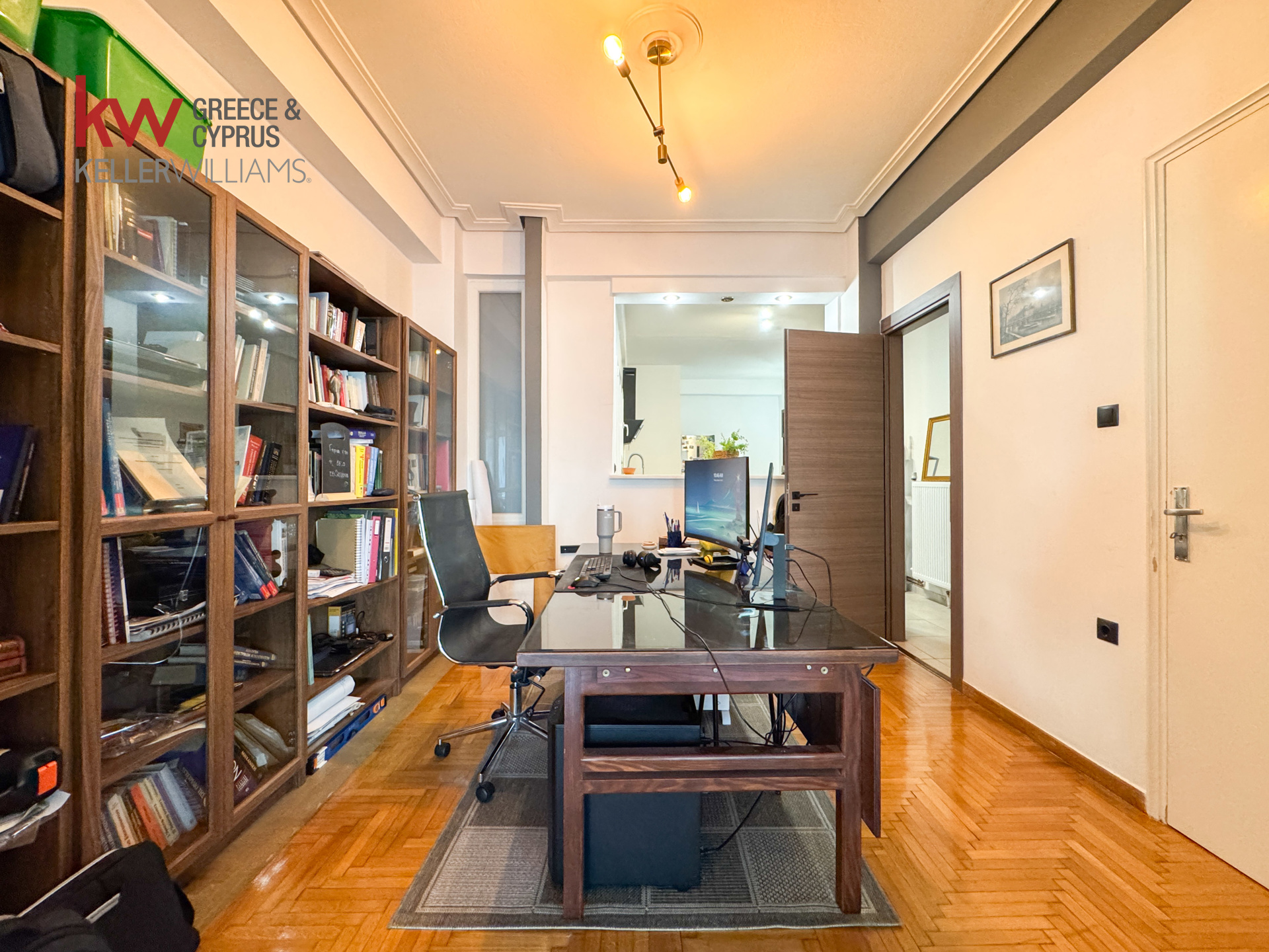 Gallery image 10