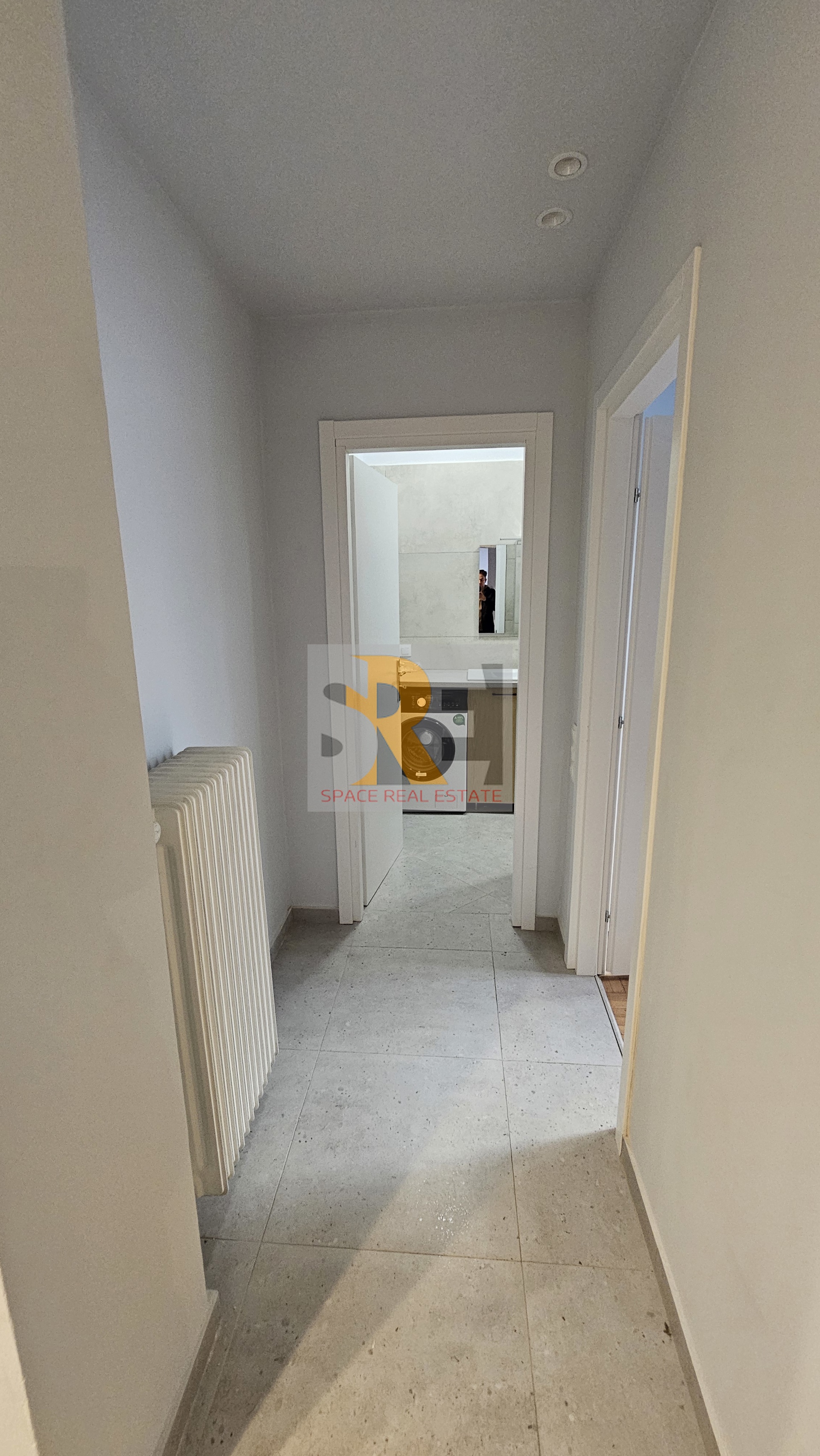 Gallery image 19