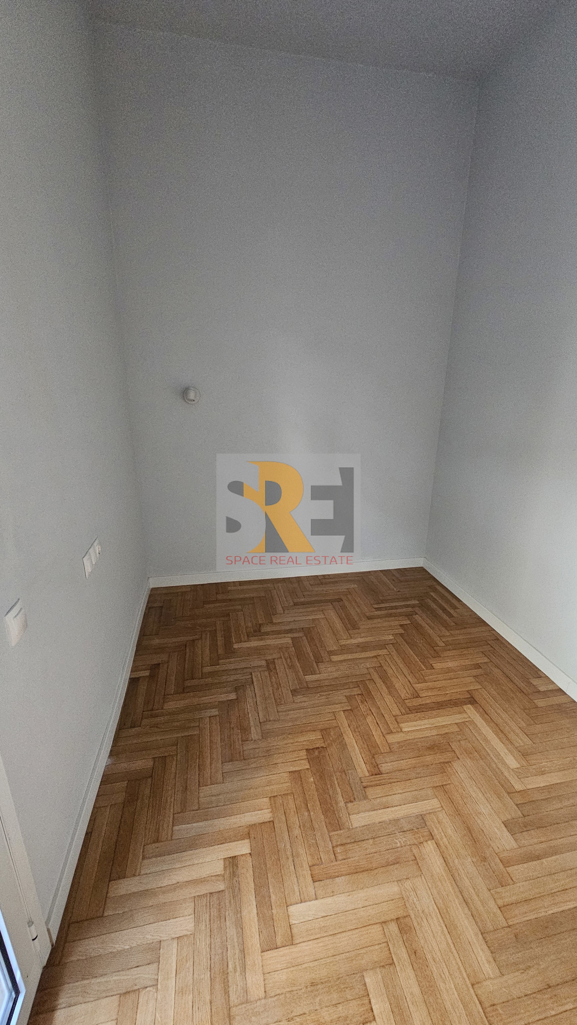 Gallery image 15