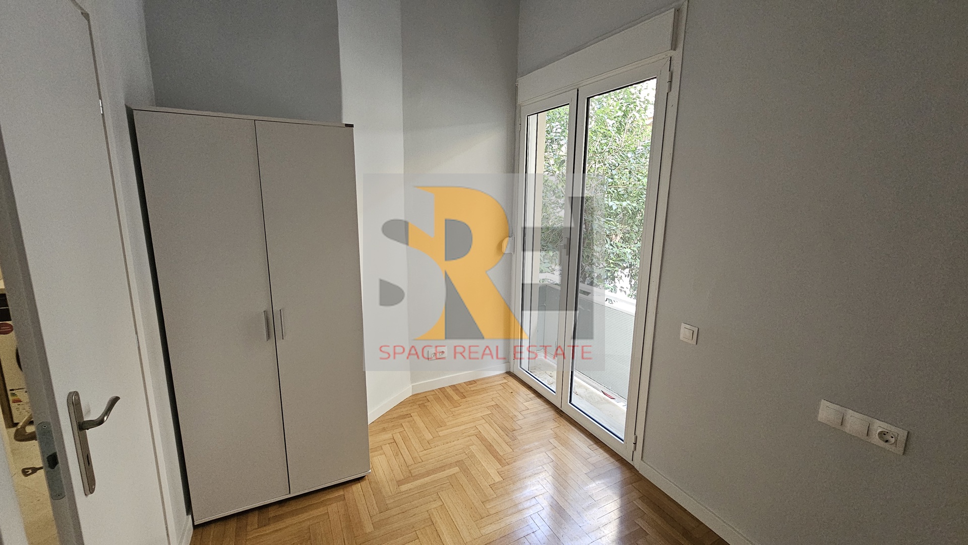 Gallery image 18