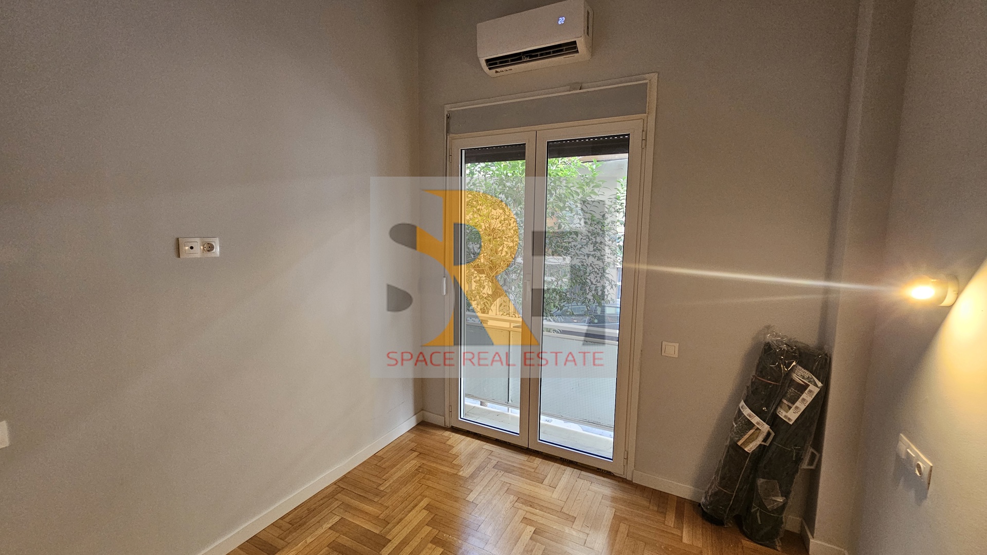 Gallery image 13