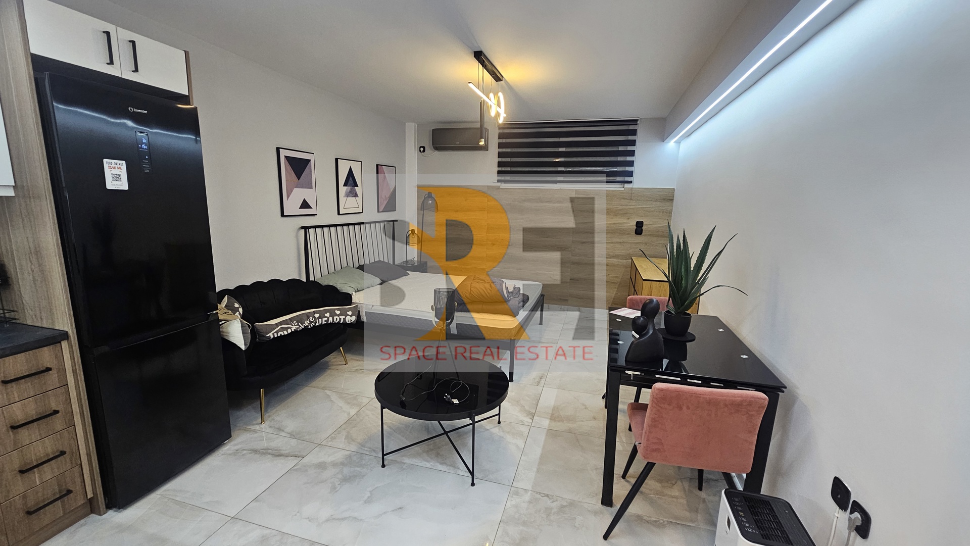 Gallery image 9