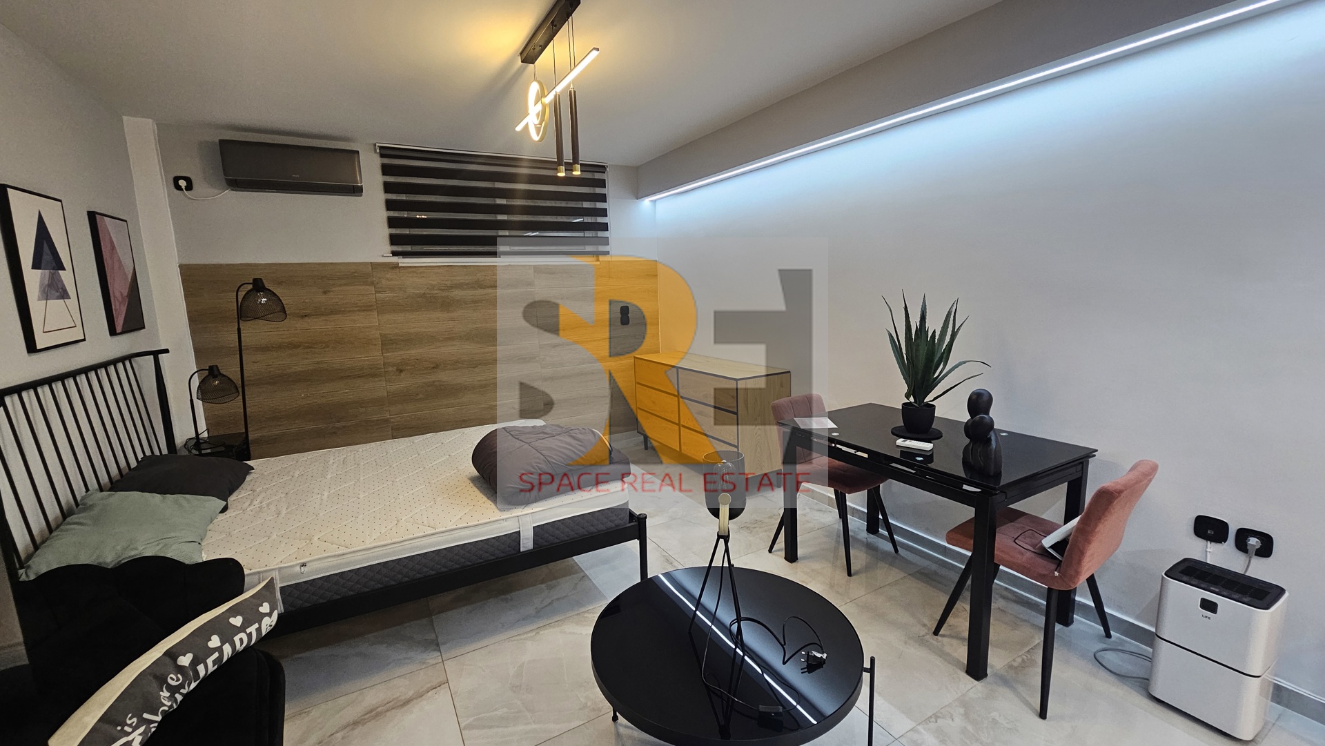 Gallery image 13