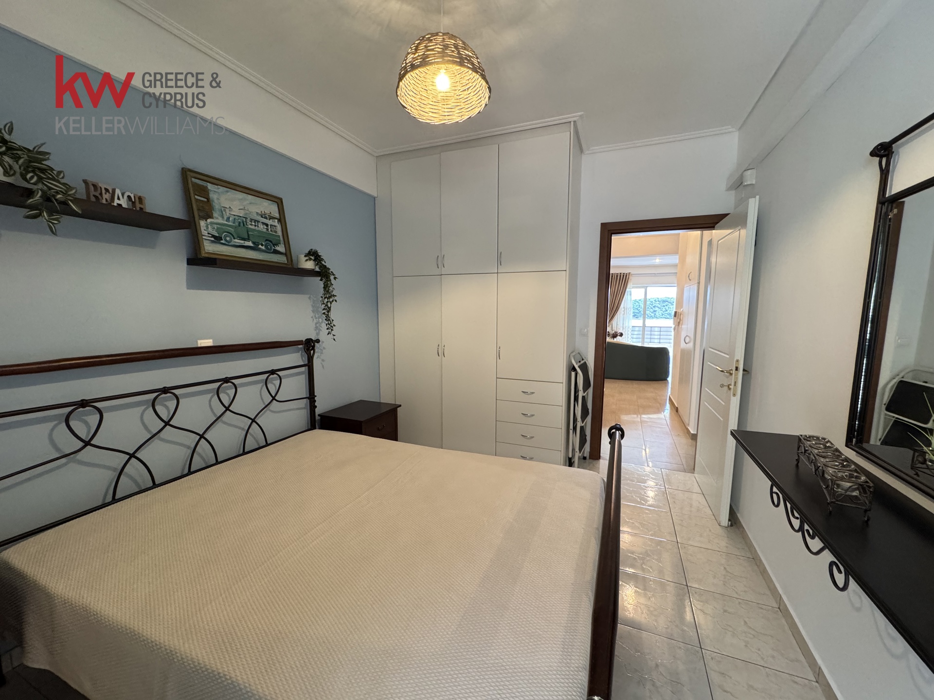 Gallery image 15