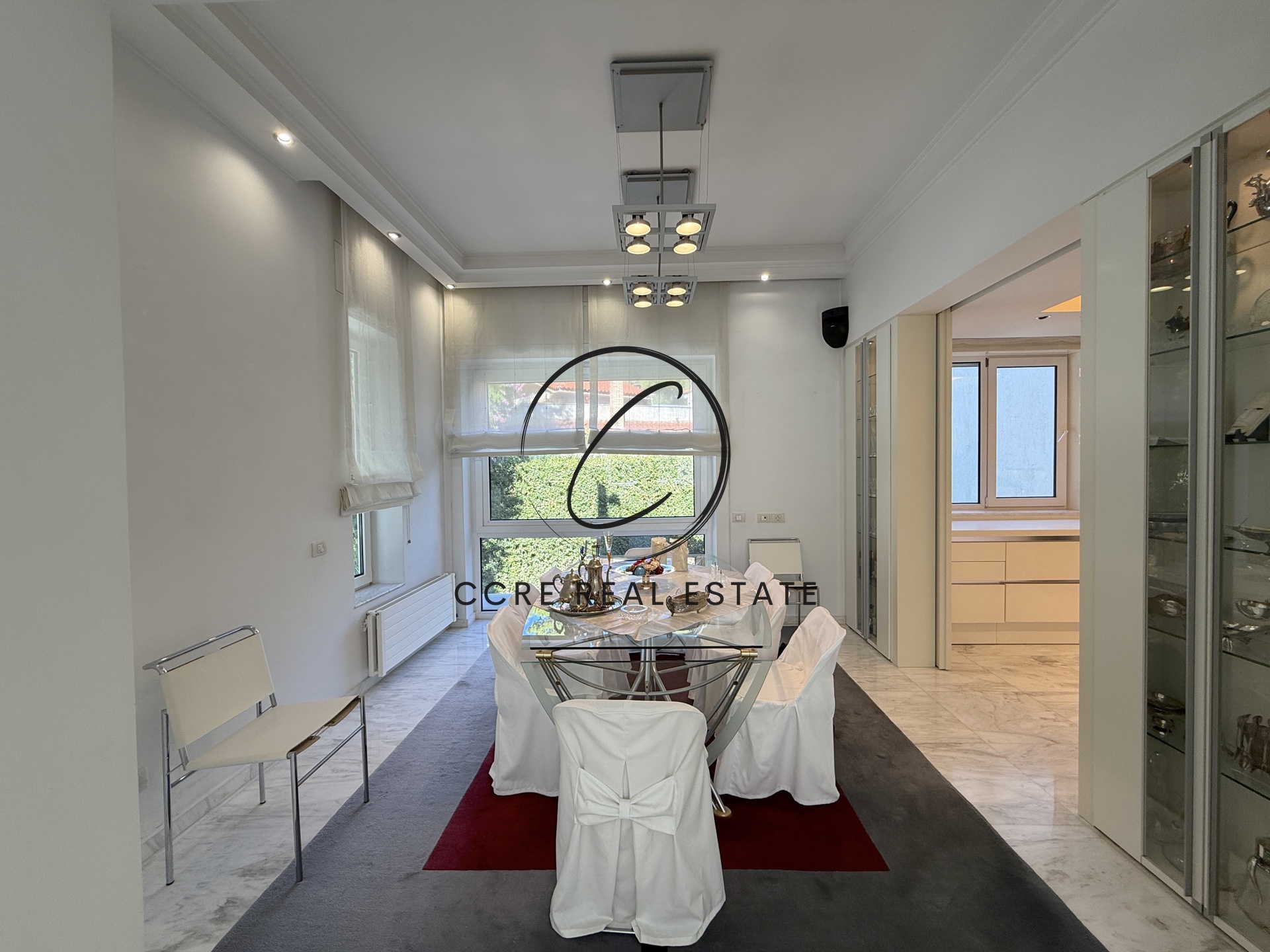 Gallery image 18