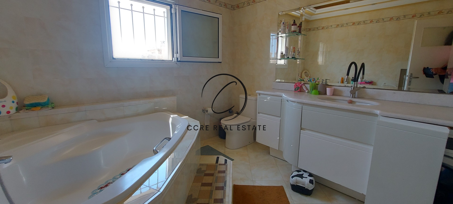 Gallery image 14