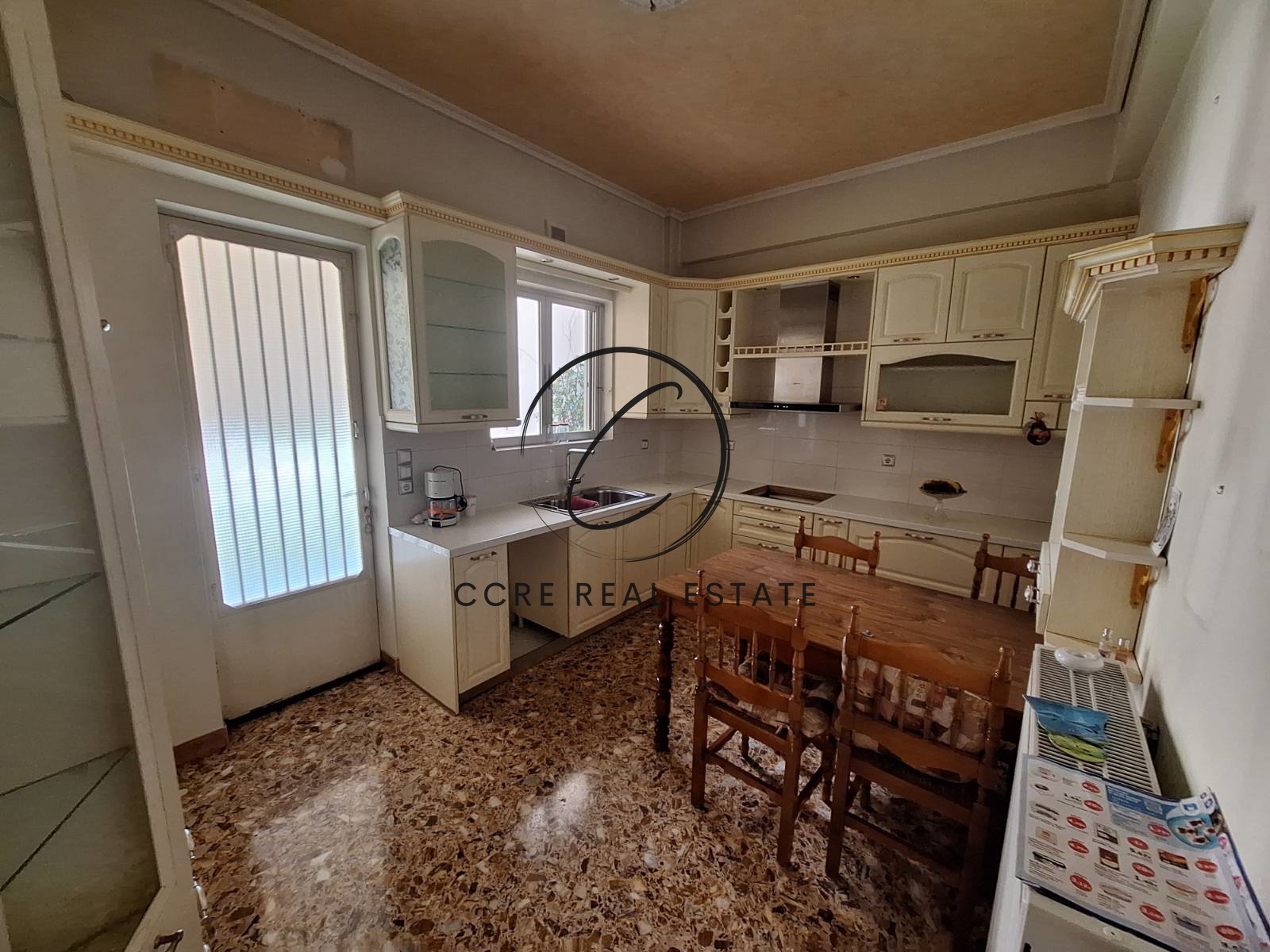 Gallery image 10