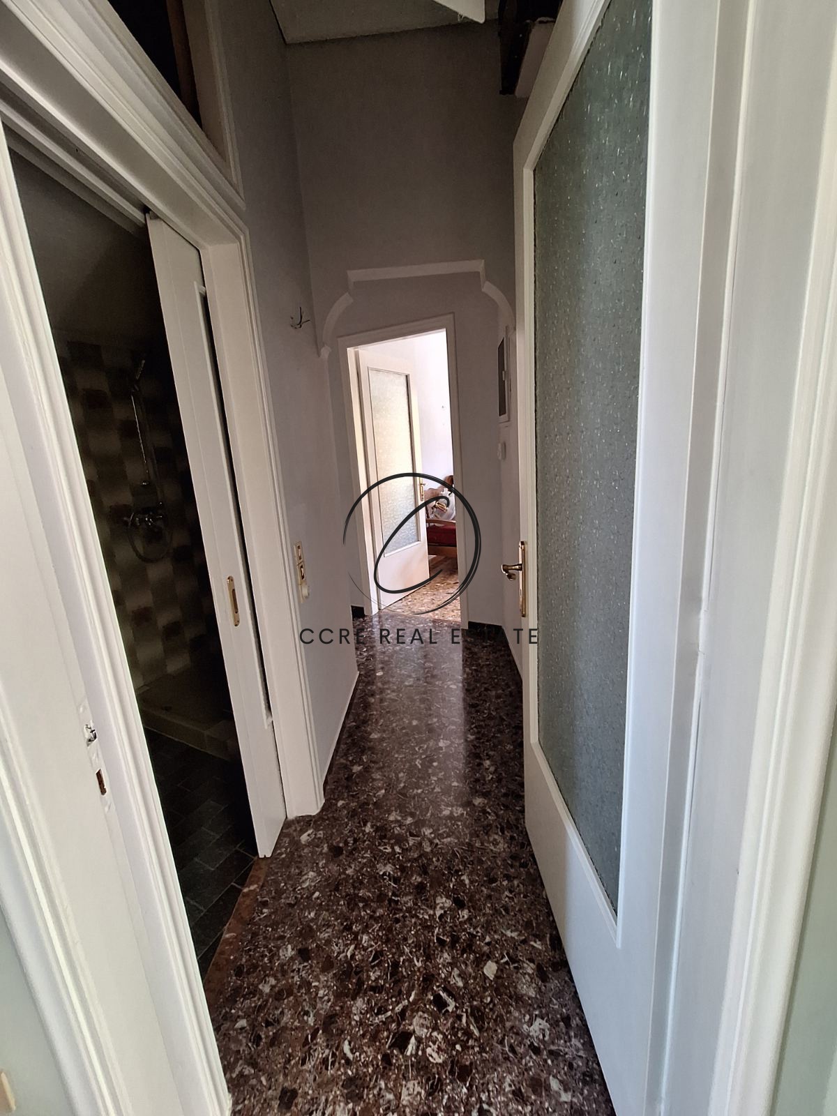 Gallery image 17