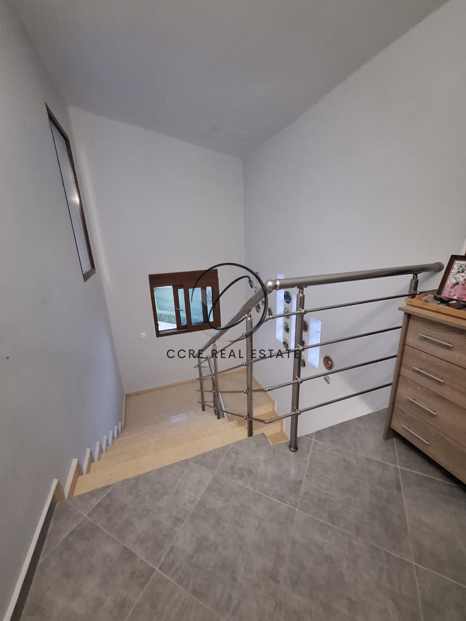 Gallery image 18