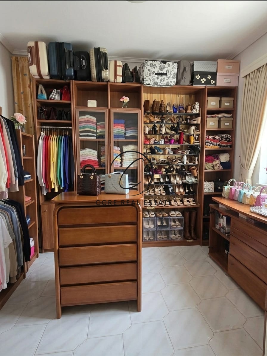 Gallery image 10