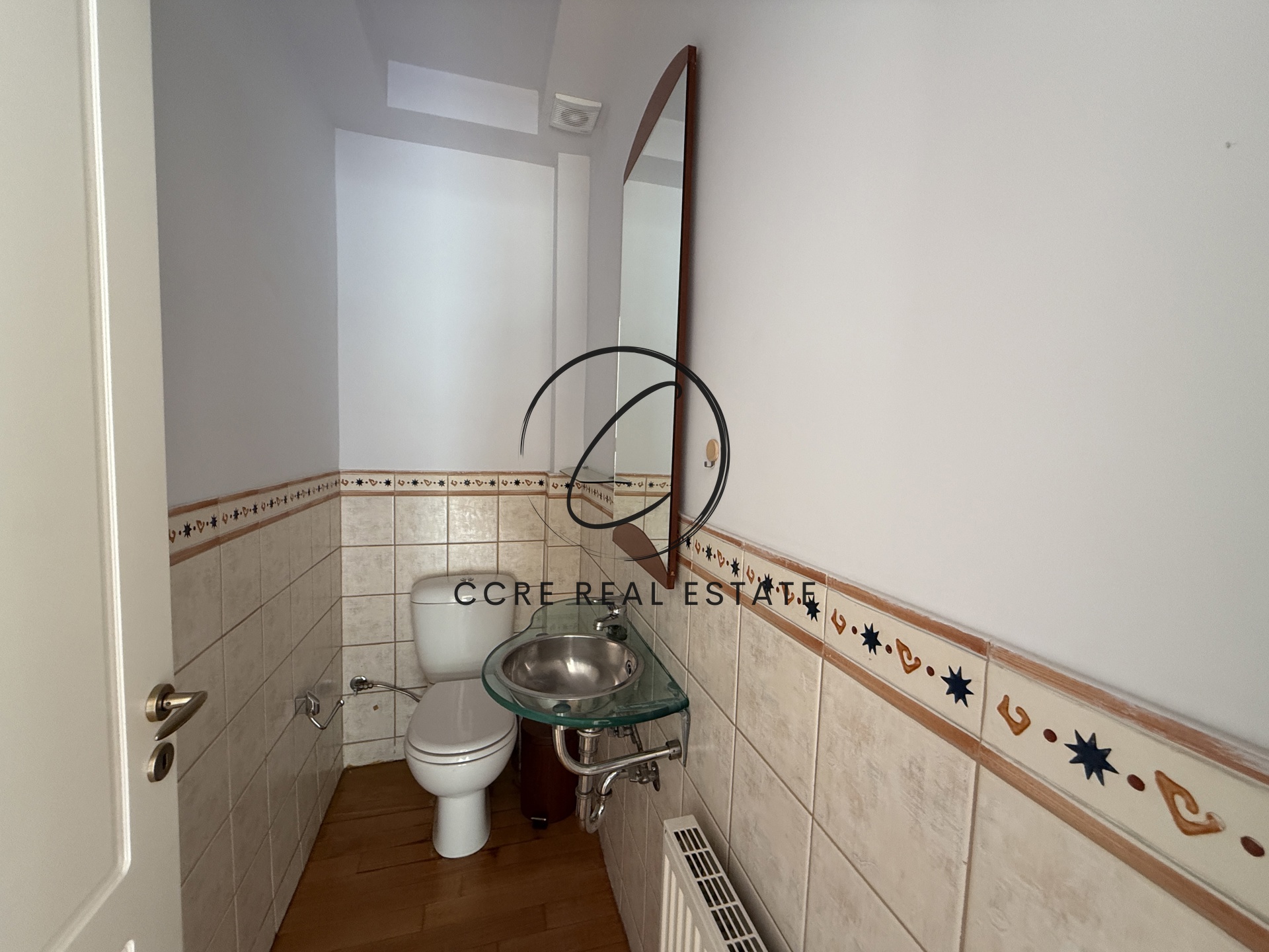 Gallery image 18