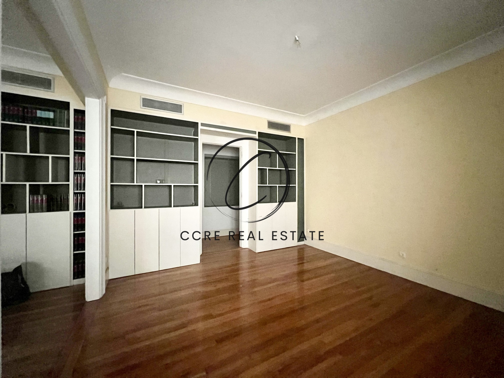 Gallery image 8