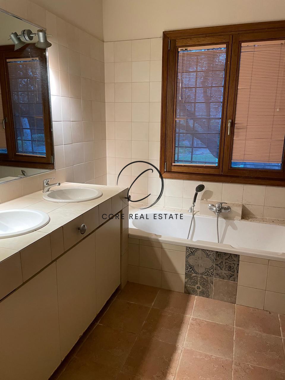 Gallery image 17