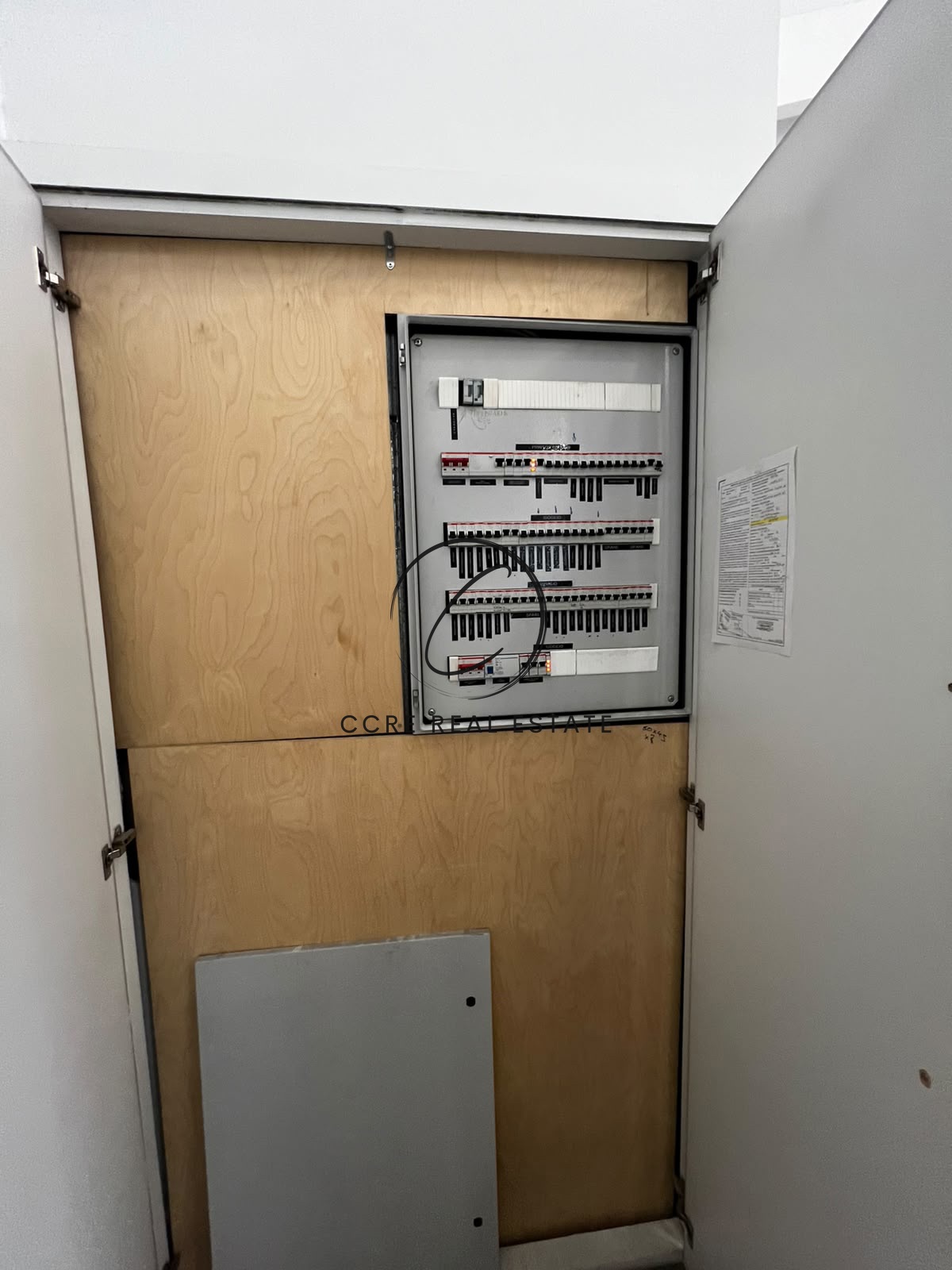 Gallery image 11