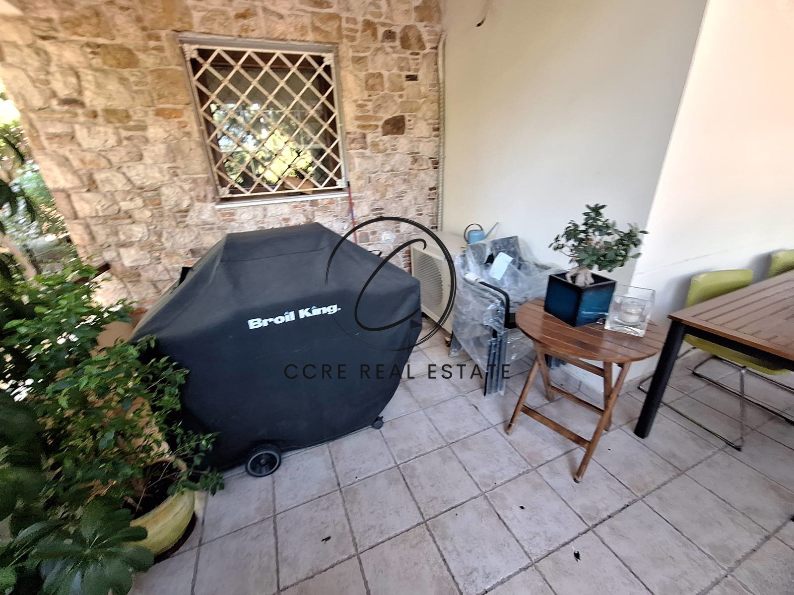 Gallery image 13