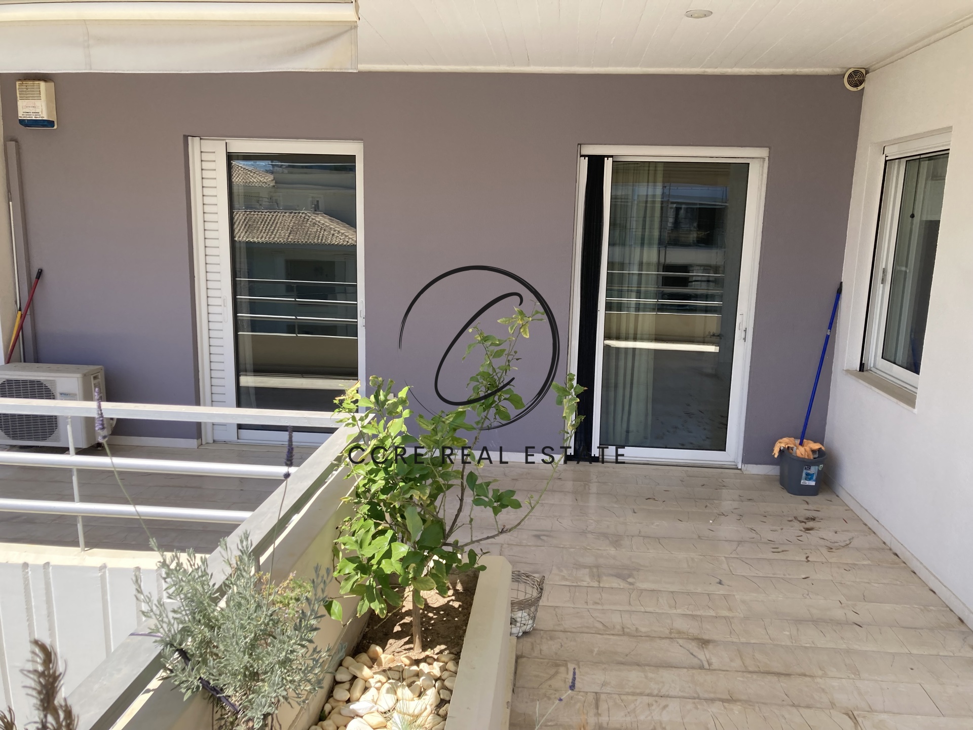 Gallery image 20