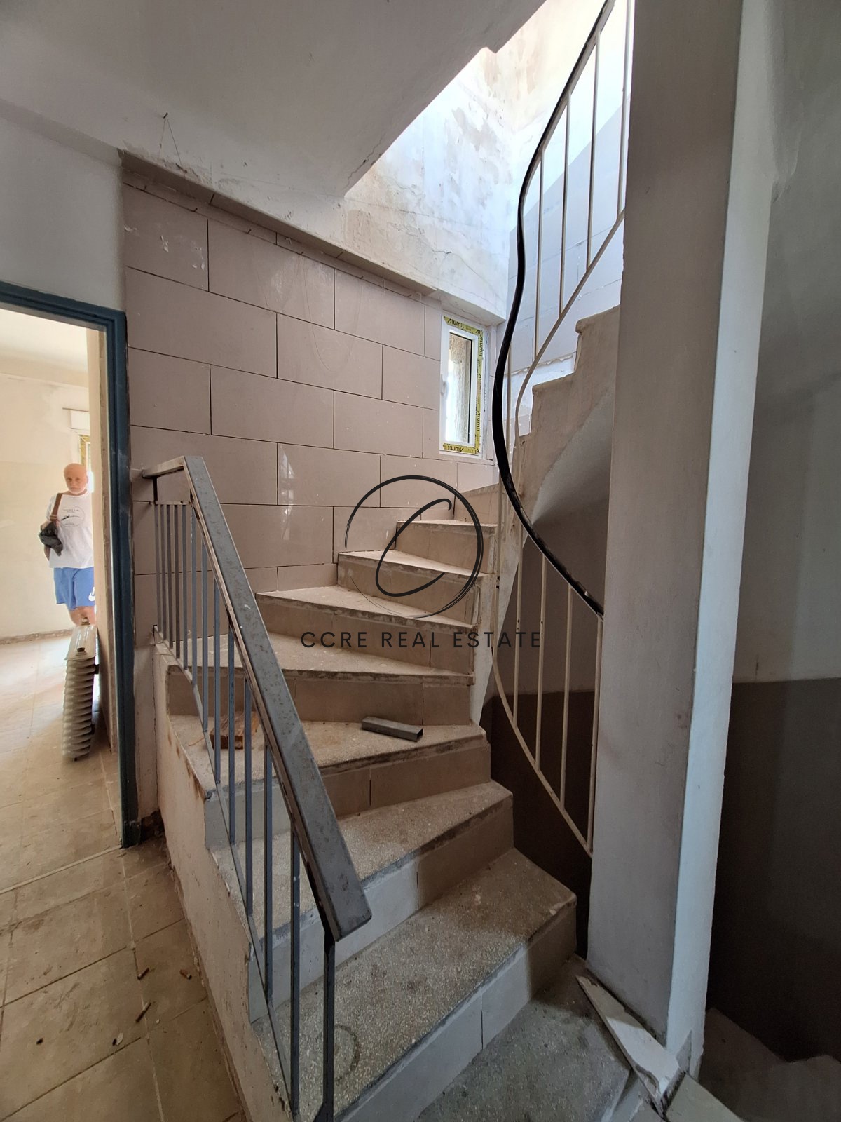 Gallery image 10