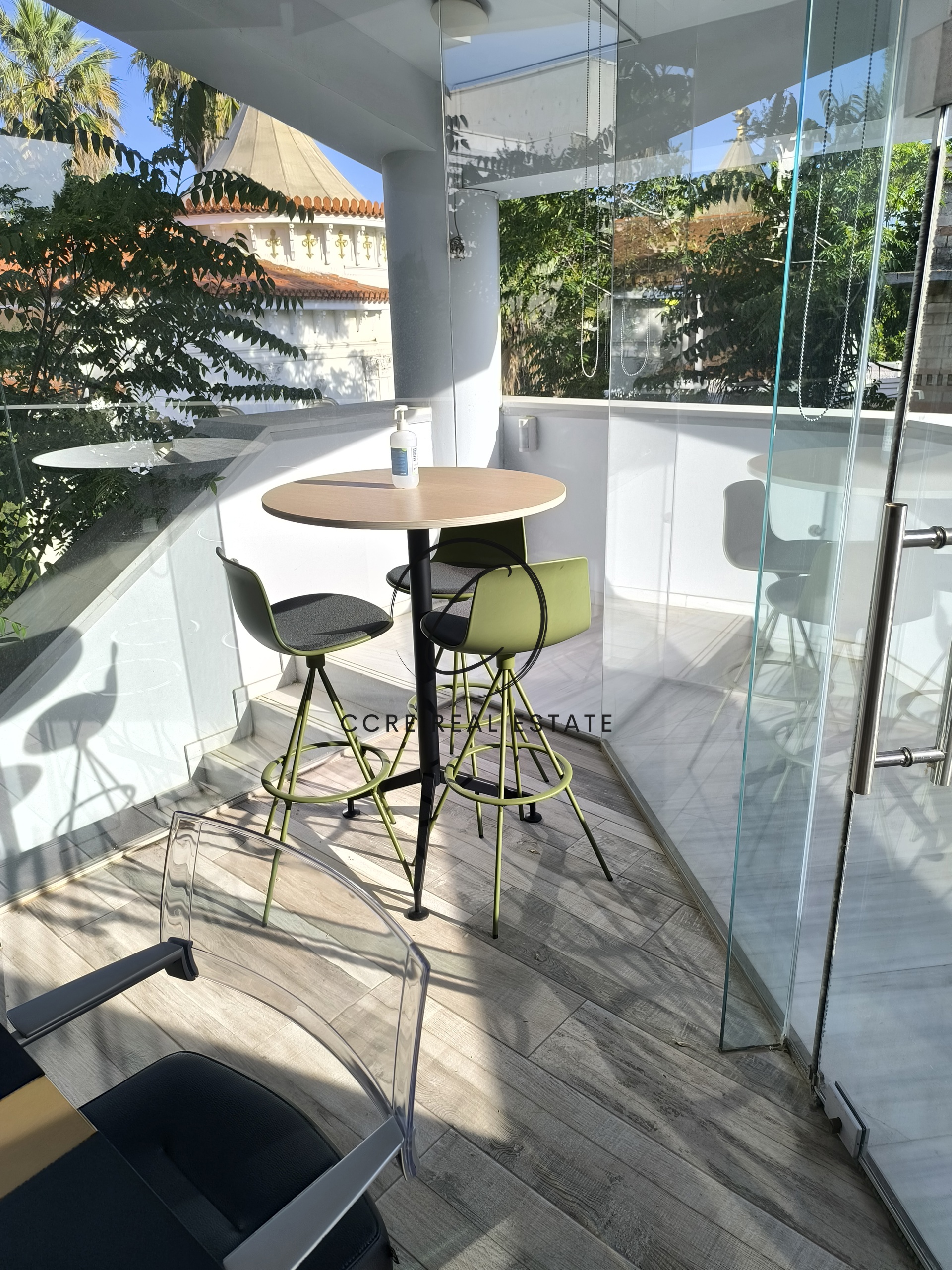 Gallery image 12