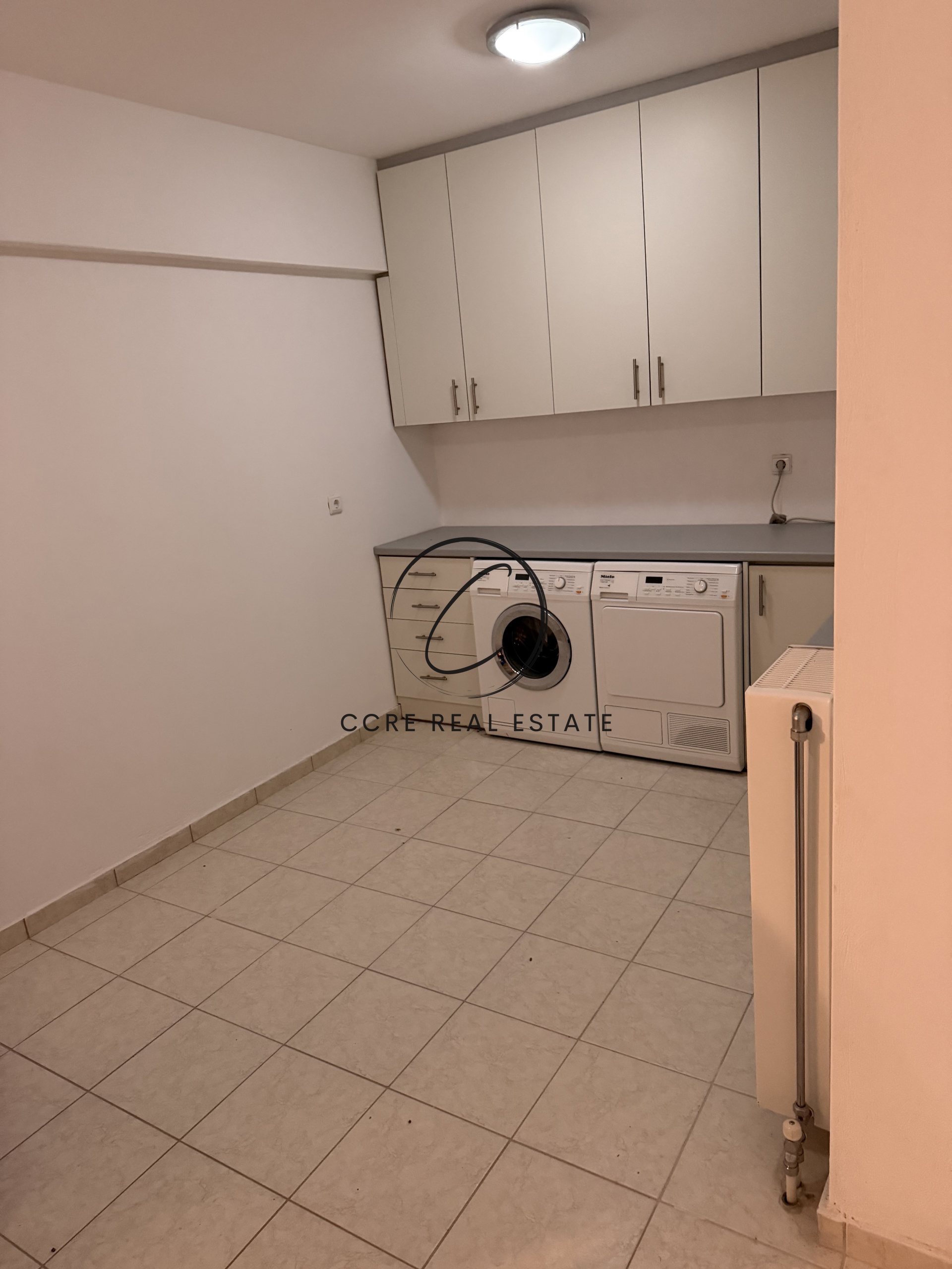 Gallery image 17