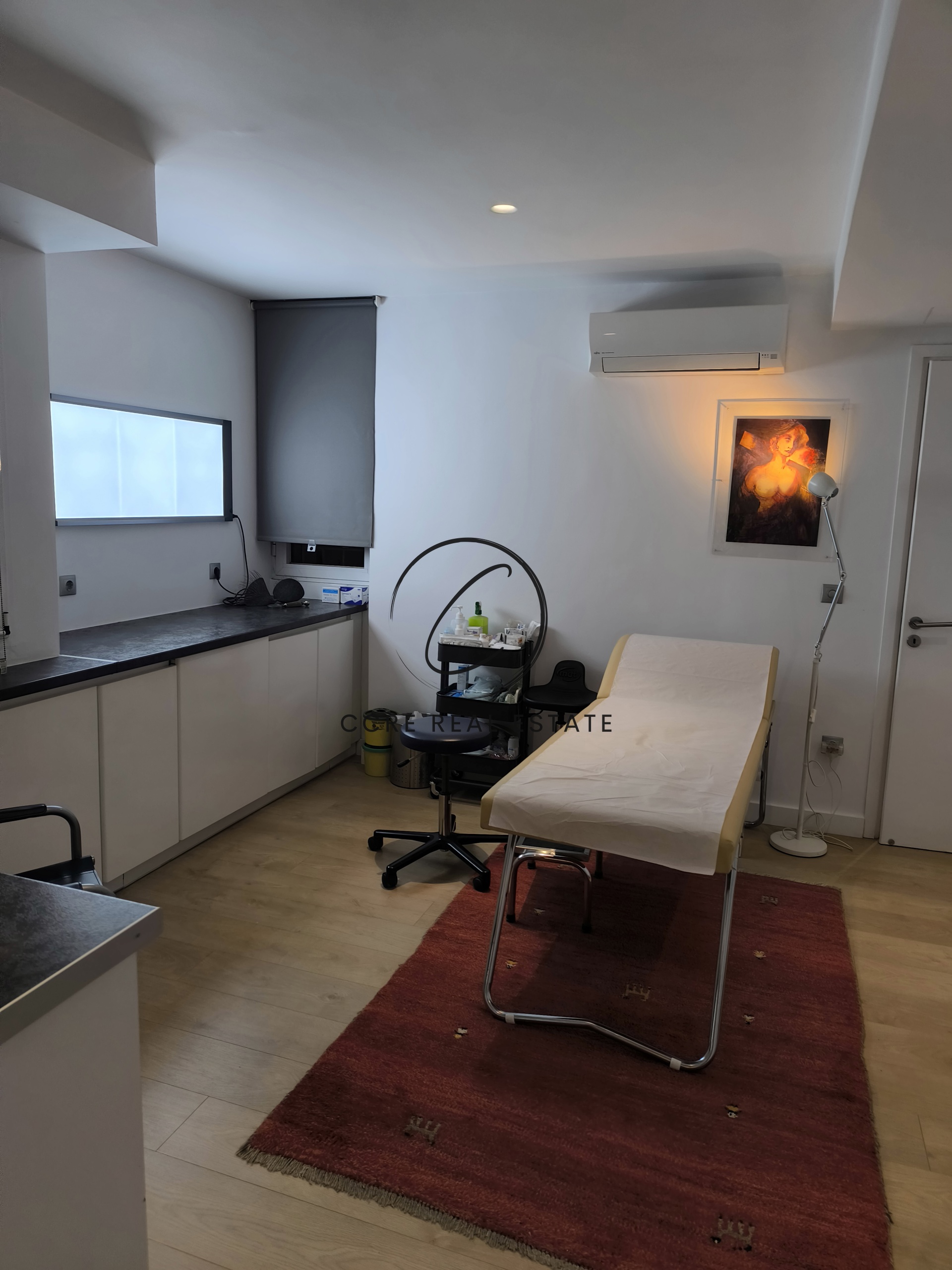 Gallery image 13