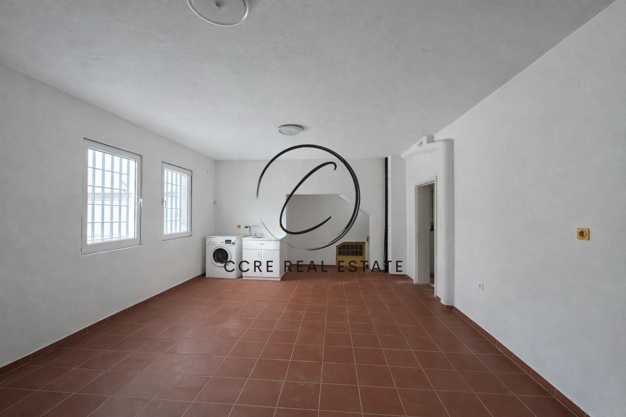 Gallery image 12