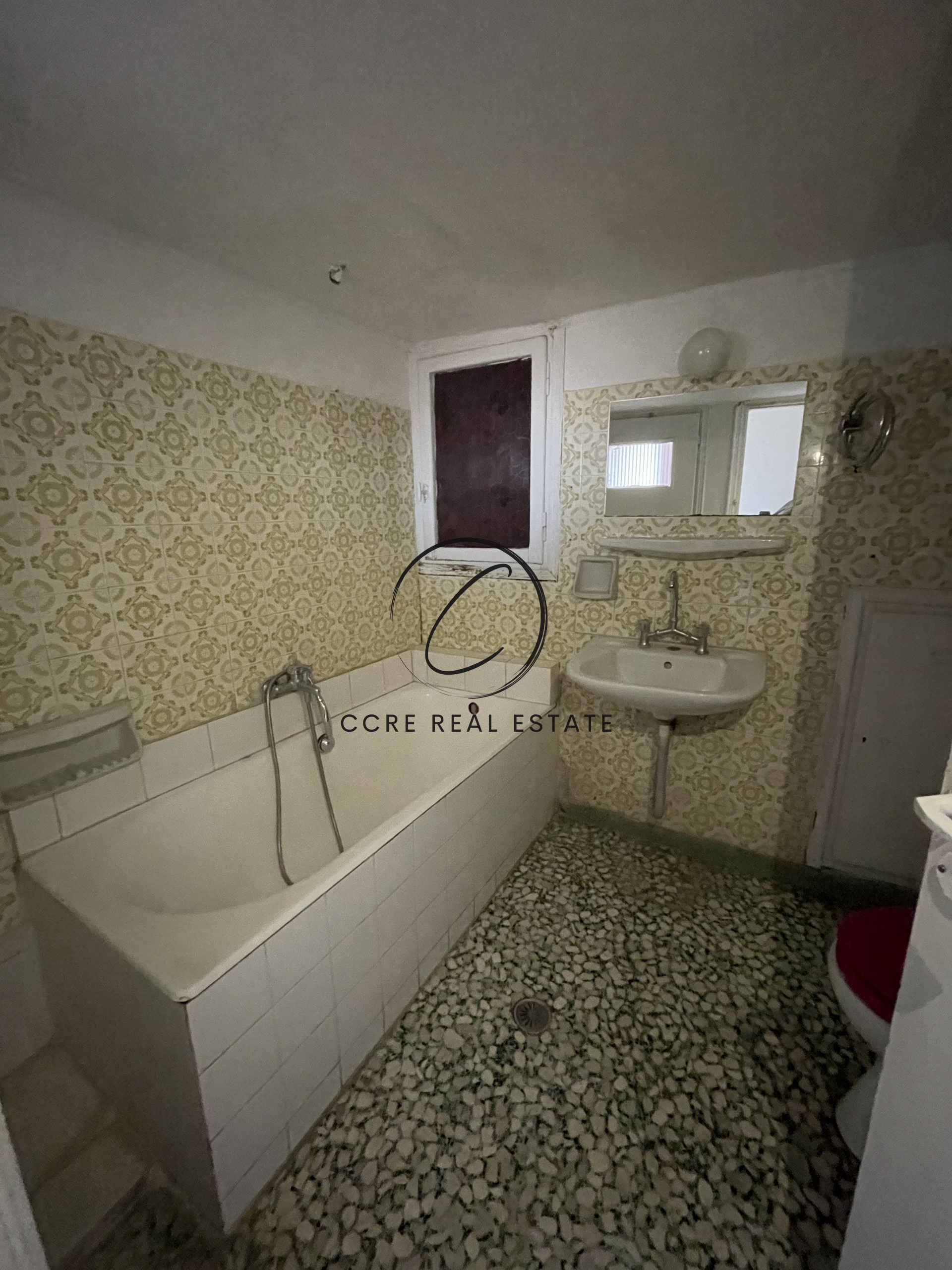 Gallery image 13