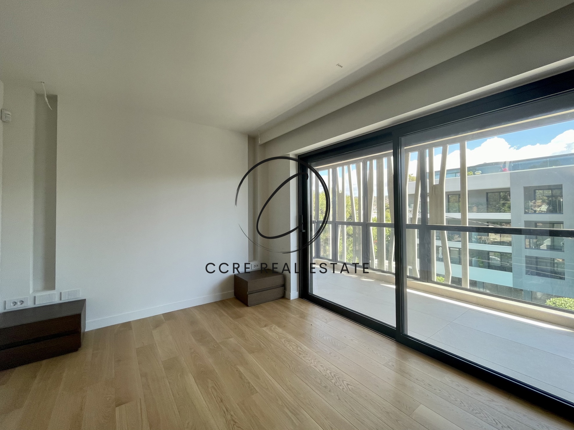 Gallery image 13