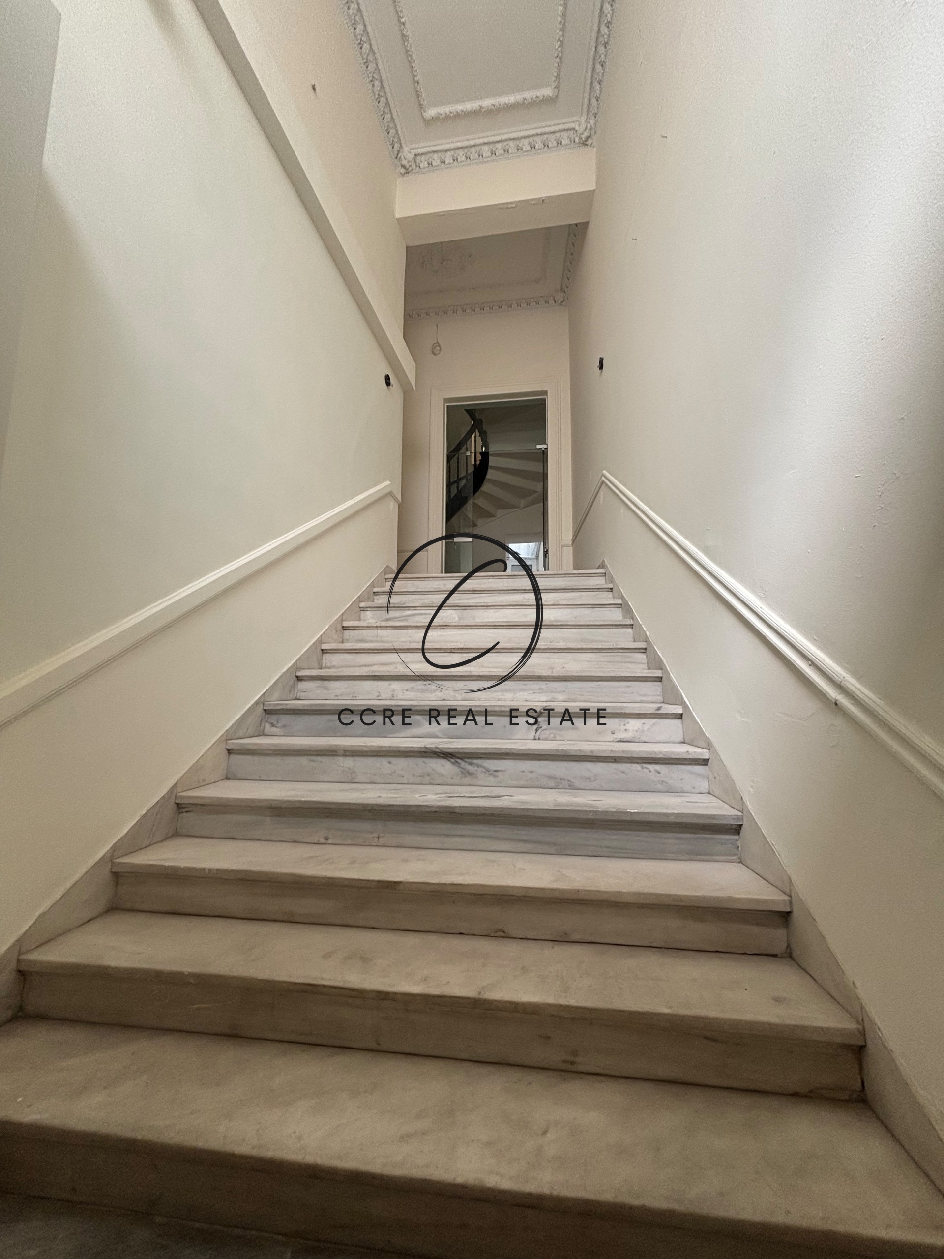 Gallery image 17