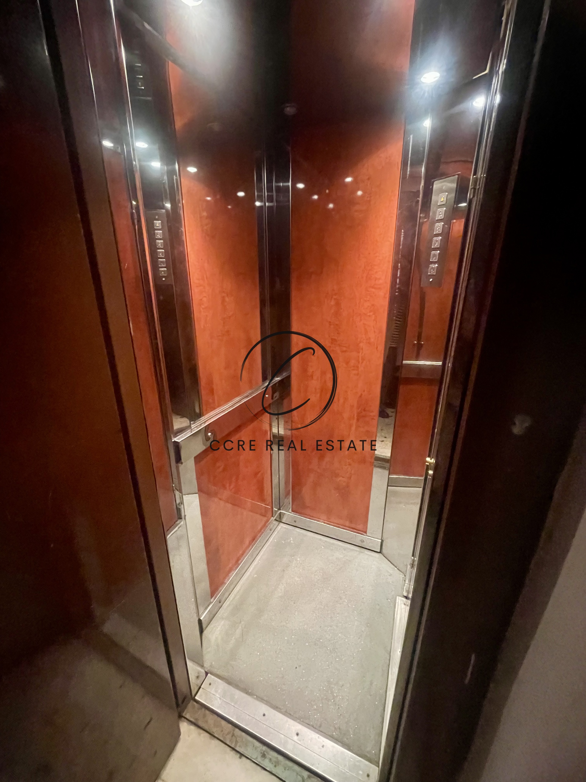 Gallery image 12