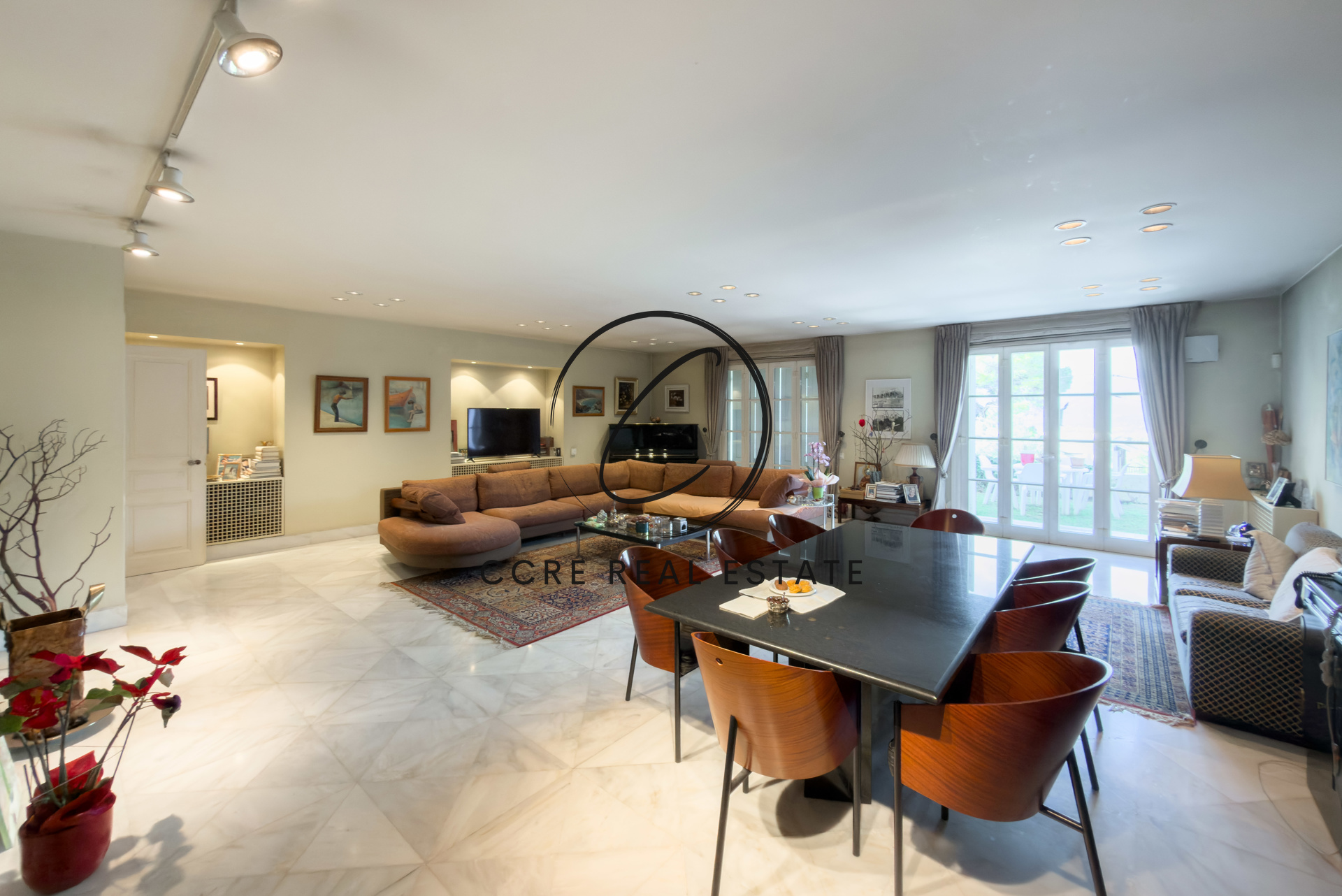 Gallery image 9