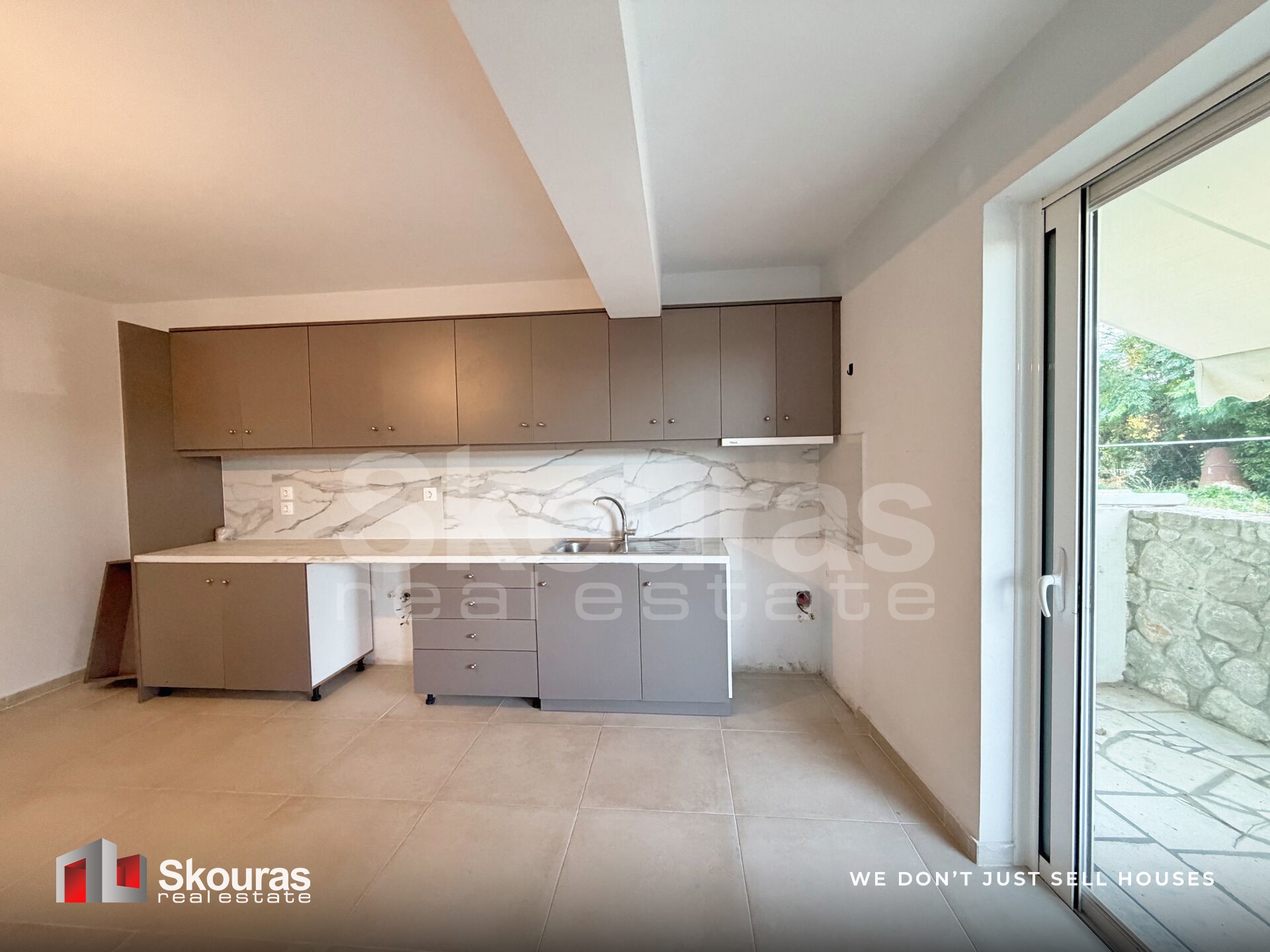 Gallery image 17