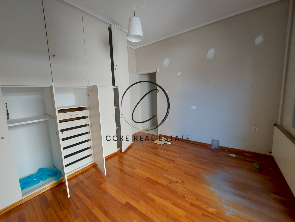 Gallery image 13