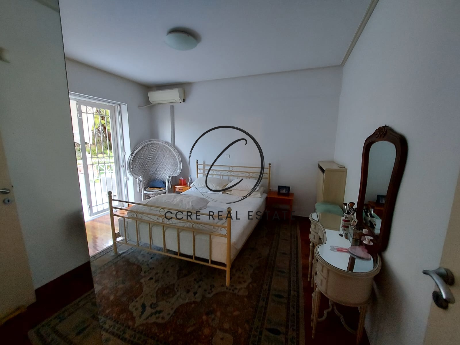 Gallery image 17
