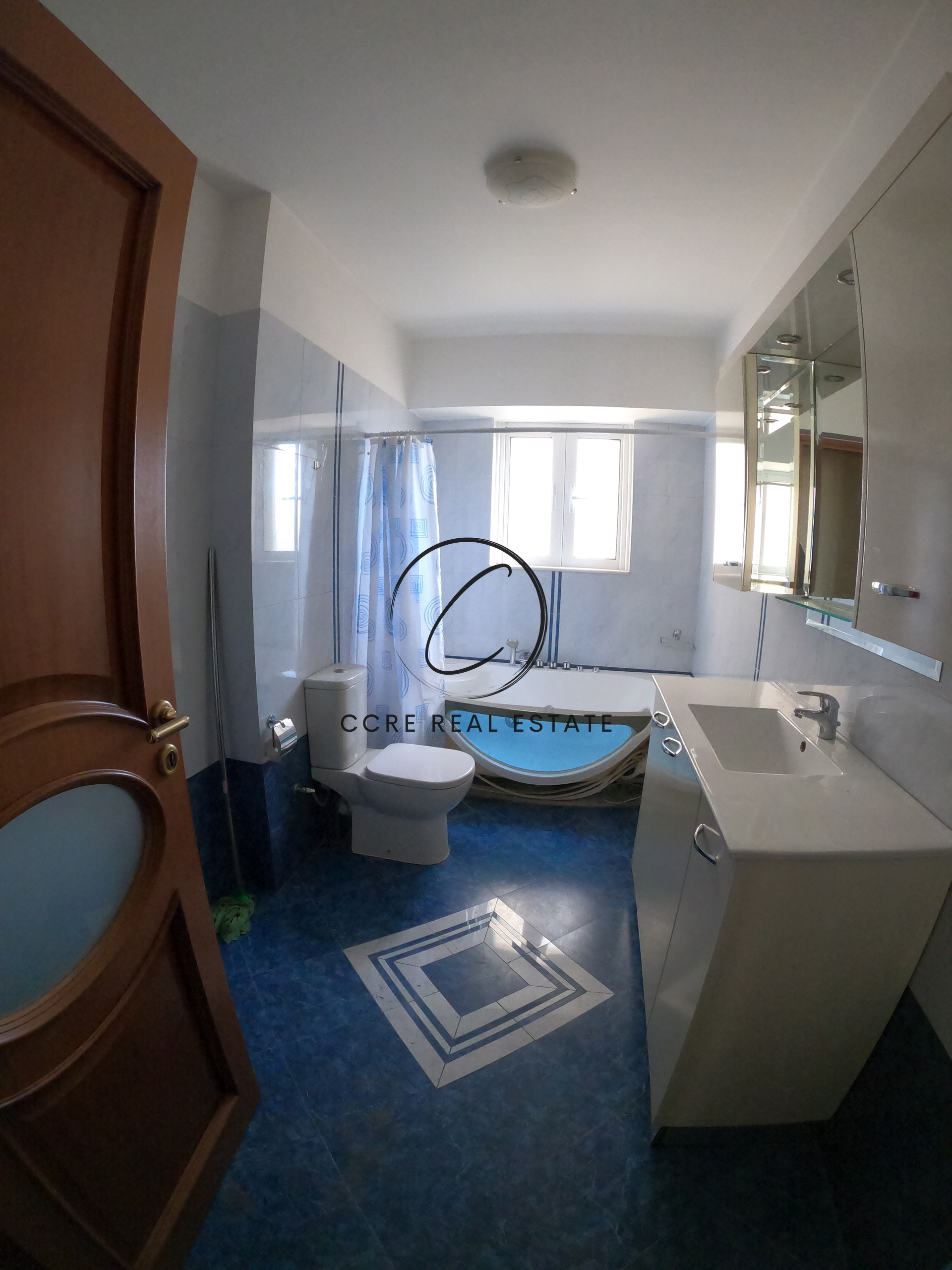 Gallery image 7