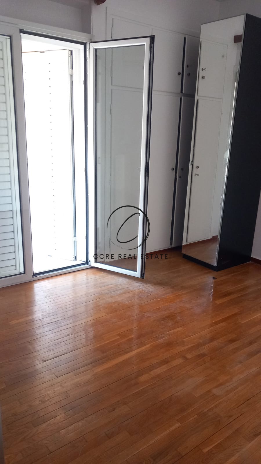 Gallery image 14