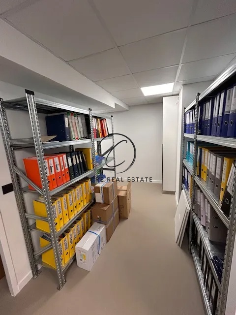 Gallery image 12