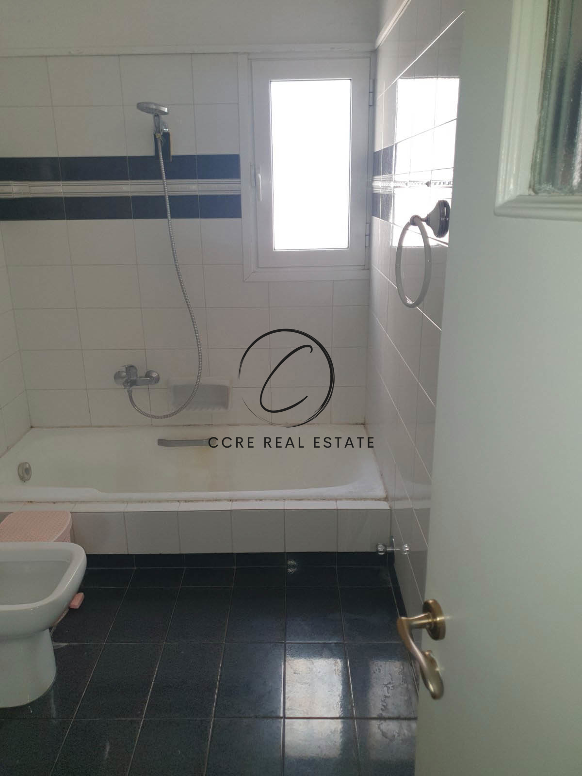 Gallery image 13