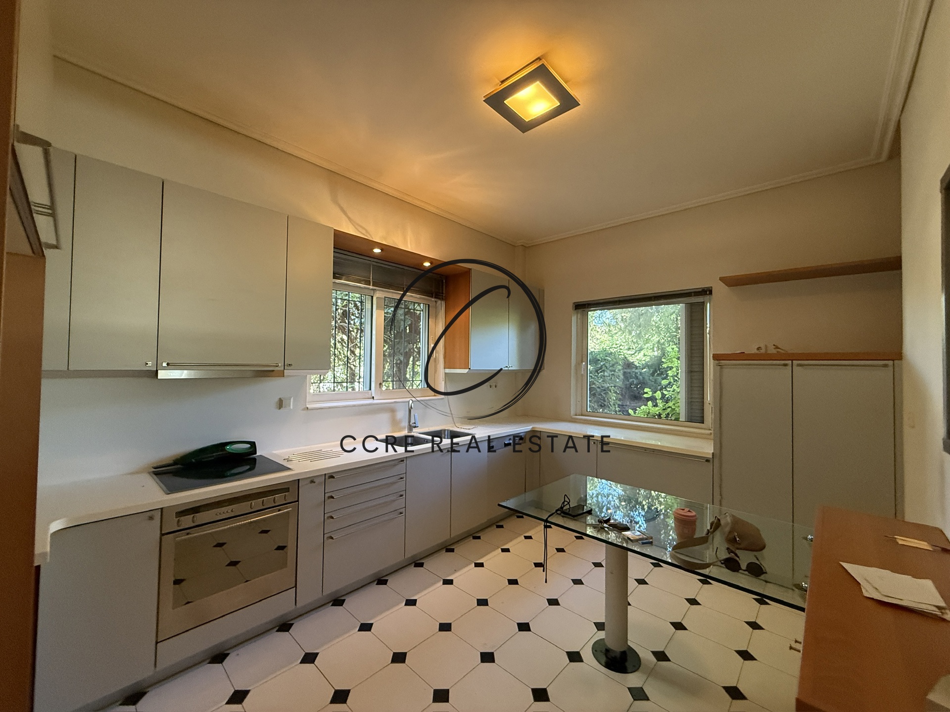 Gallery image 15